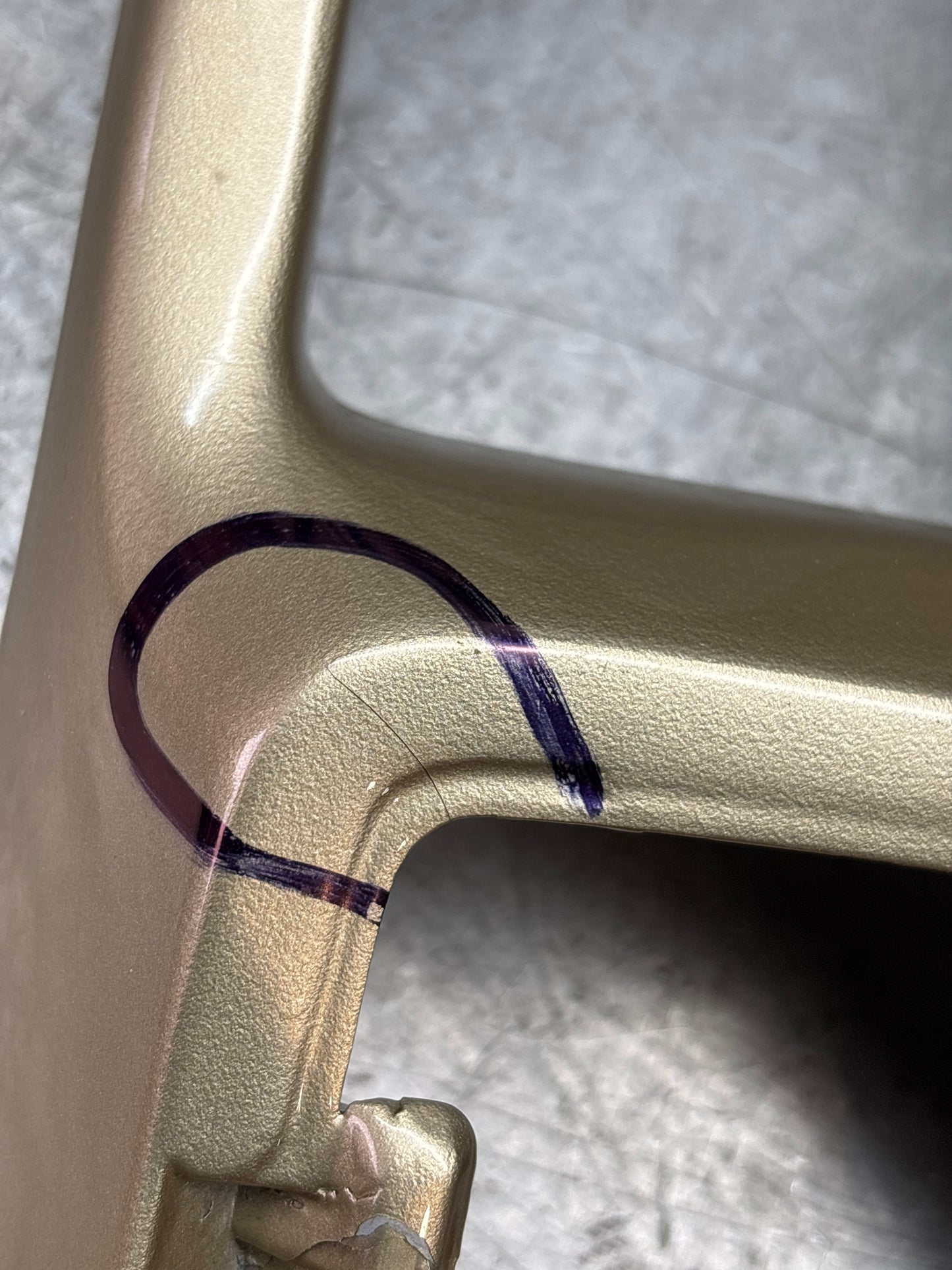 Porsche 944 Front Right Bumper Light Frame, surround bezel - Trim 93150519601 cracked