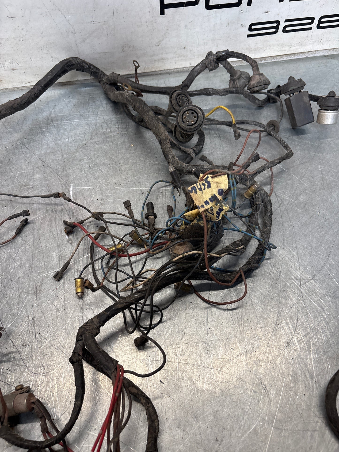 Porsche 911 F double battery rear end loom cut, for spares or repair 91161200200