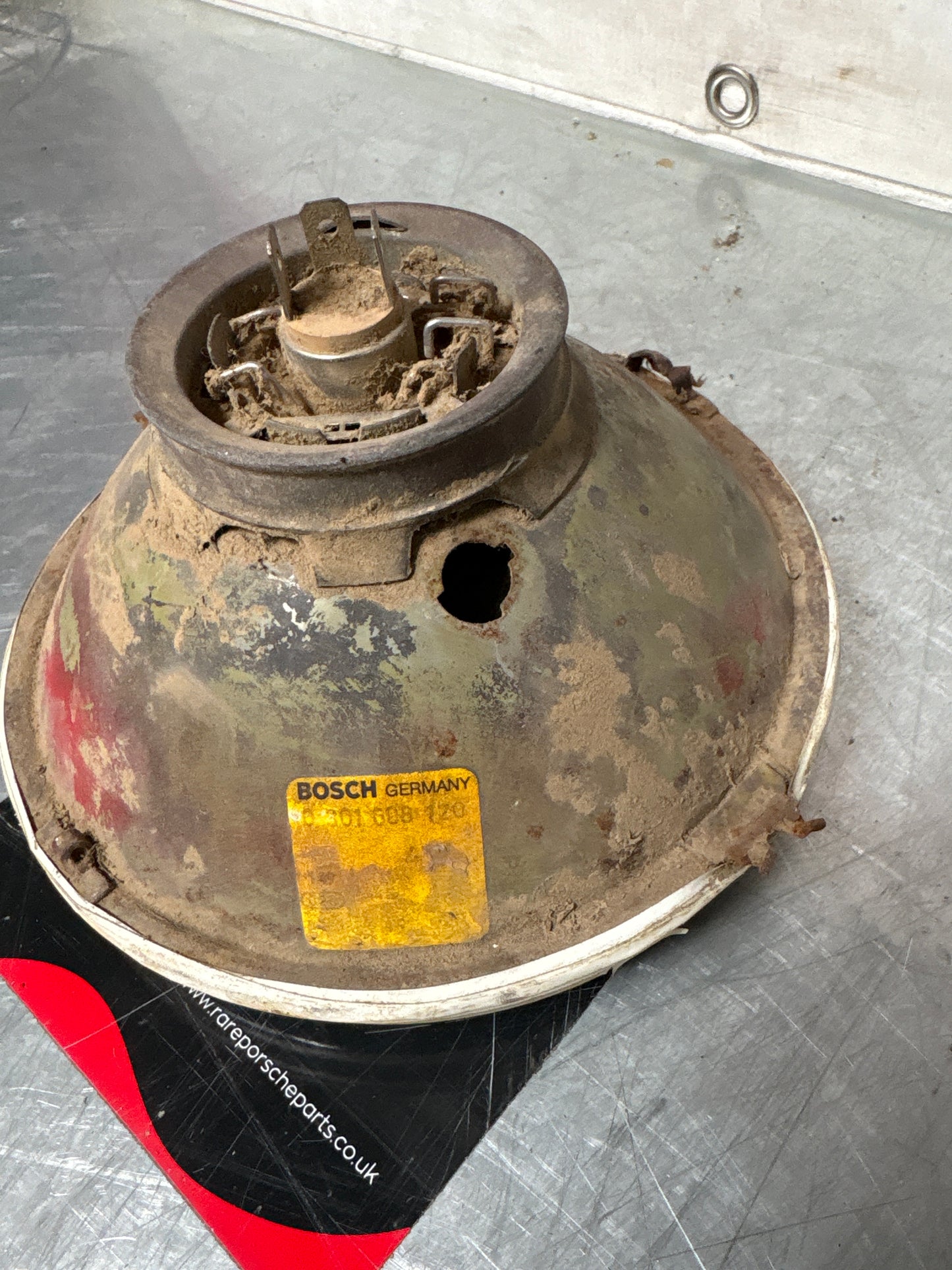 Porsche 924 / 944 Bosch H4 headlight, used 477941771 / 1305603018