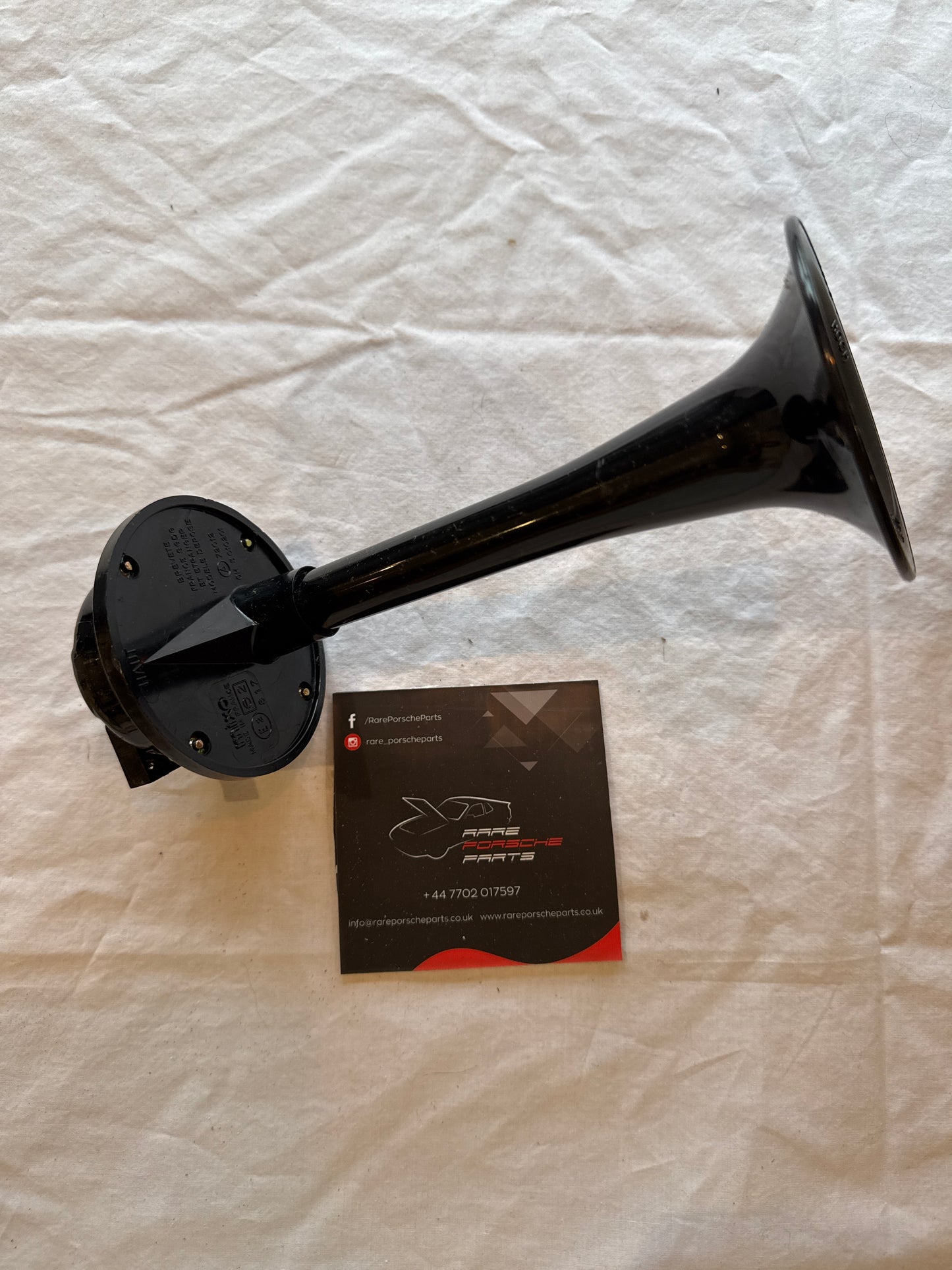Porsche 928 fanfare horn 91163510120 NOS