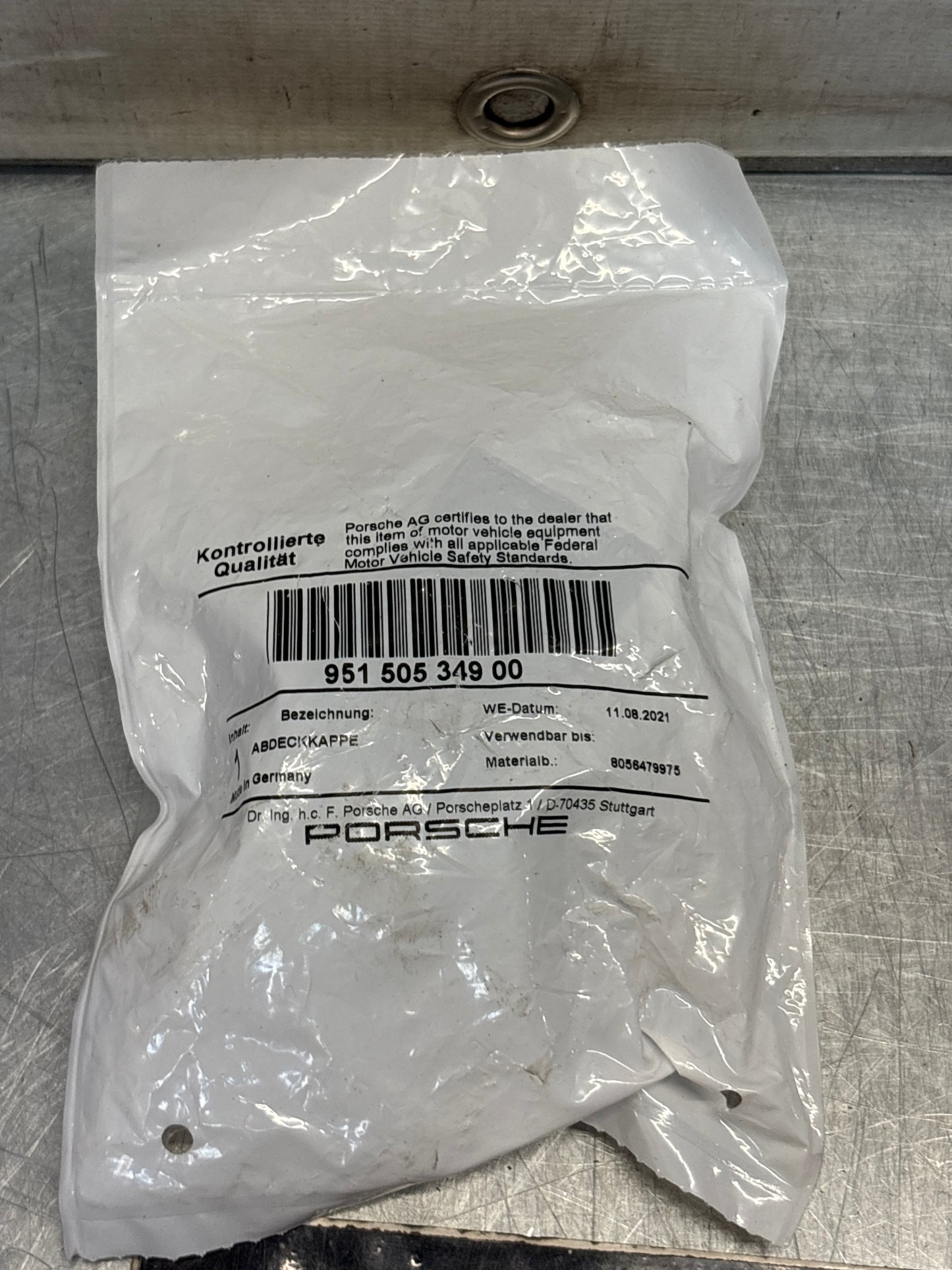 Porsche 944 inc Turbo front tow eye lug cap cover genuine 95150534900