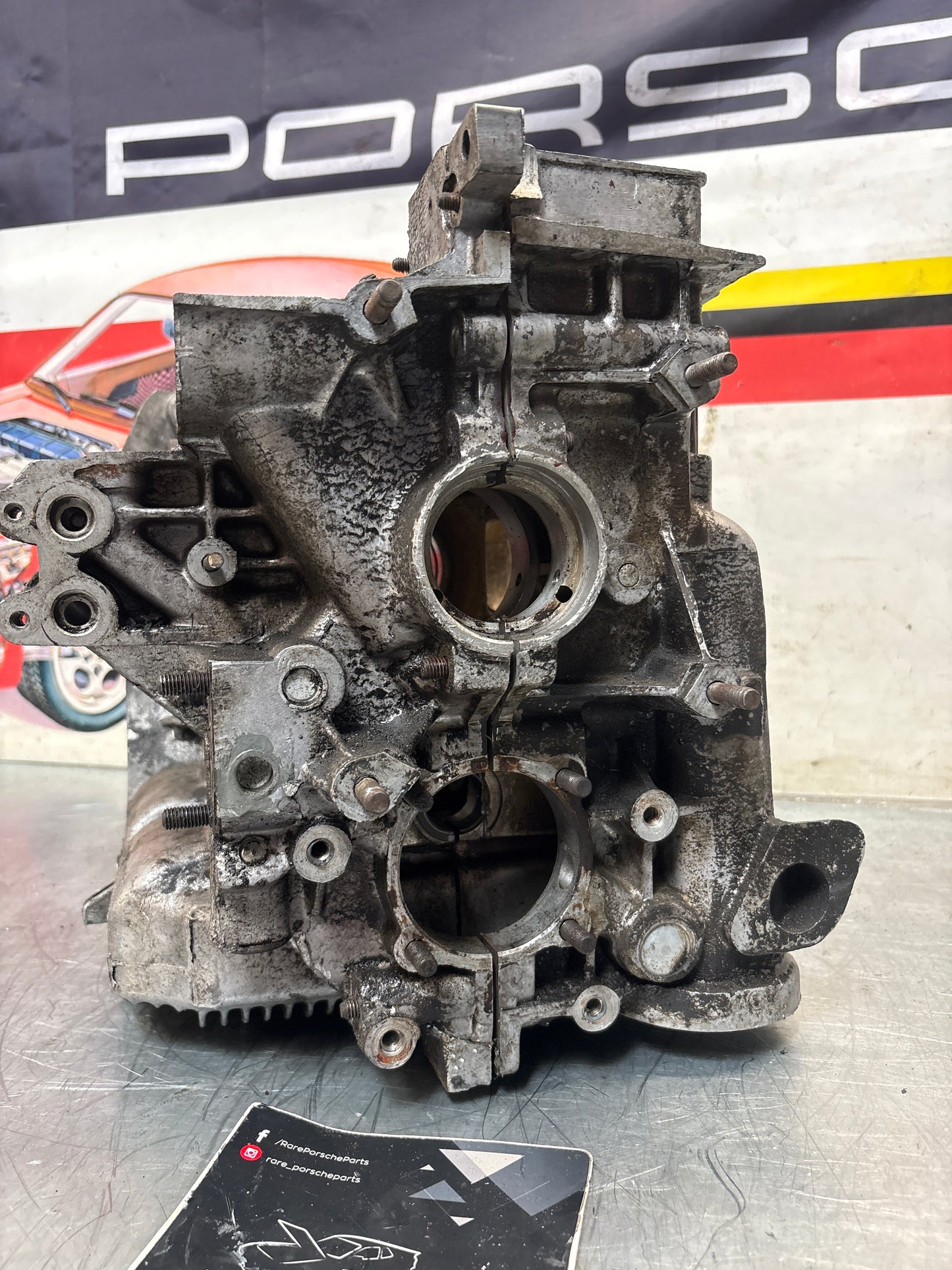 Porsche 914 1.8L engine case, used EC042661
