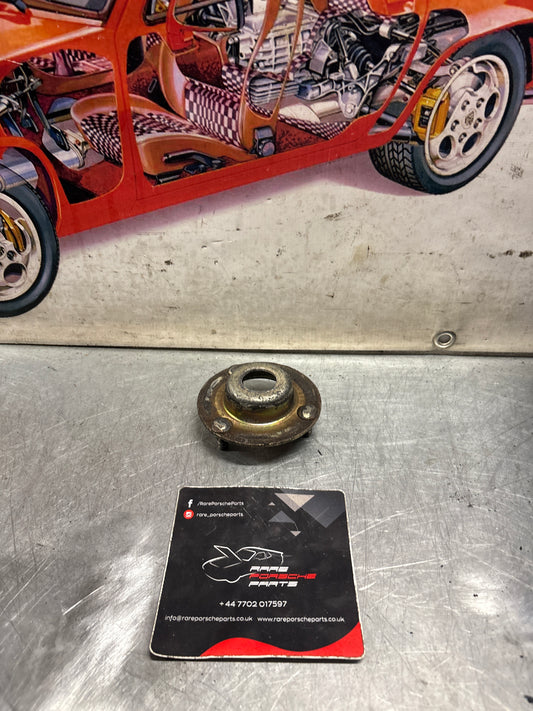 Porsche 928 rear shock absorber fastening plate, used 92833306400