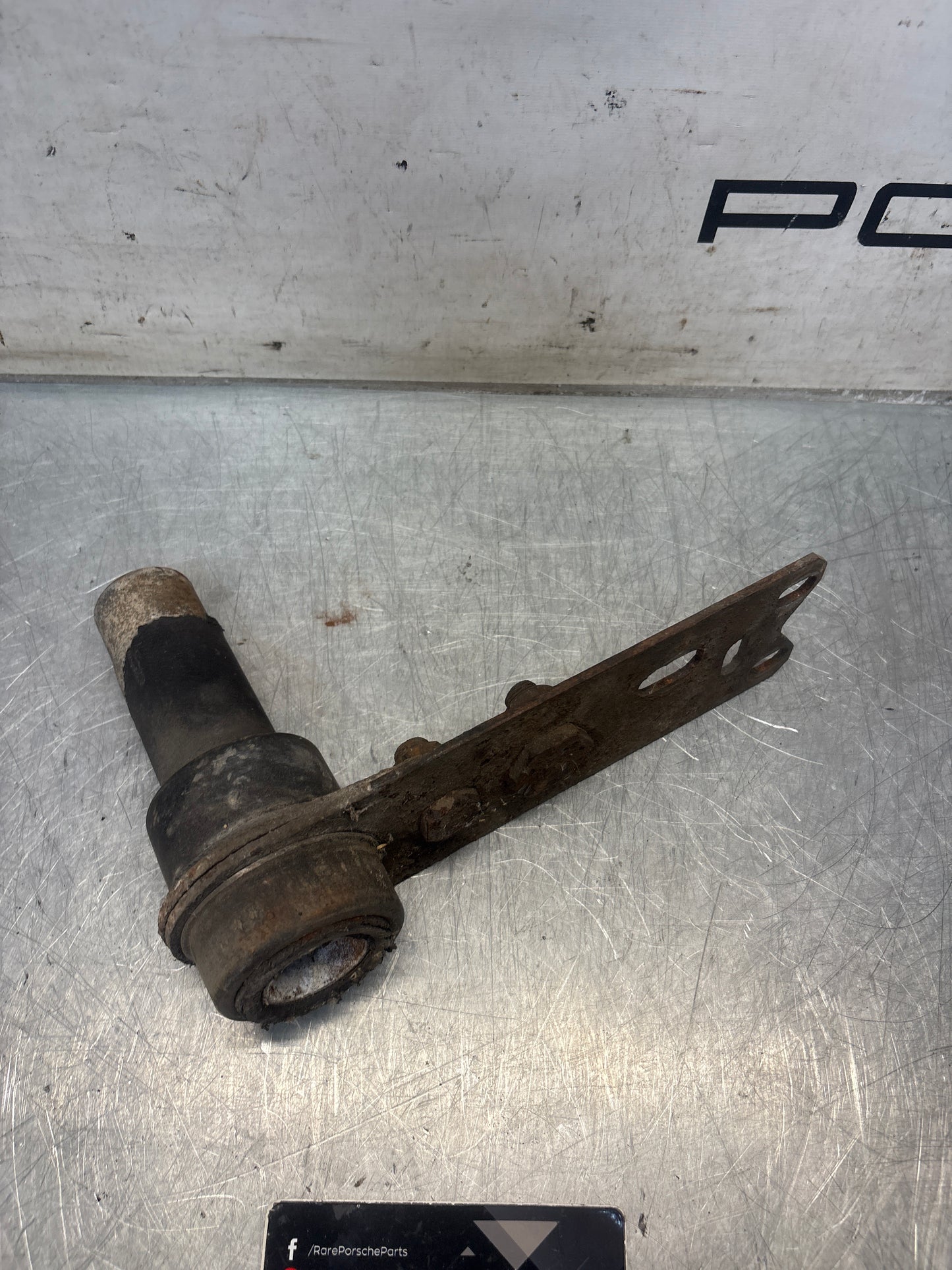 Porsche 924 / 944 left trailing arm, used 477511201