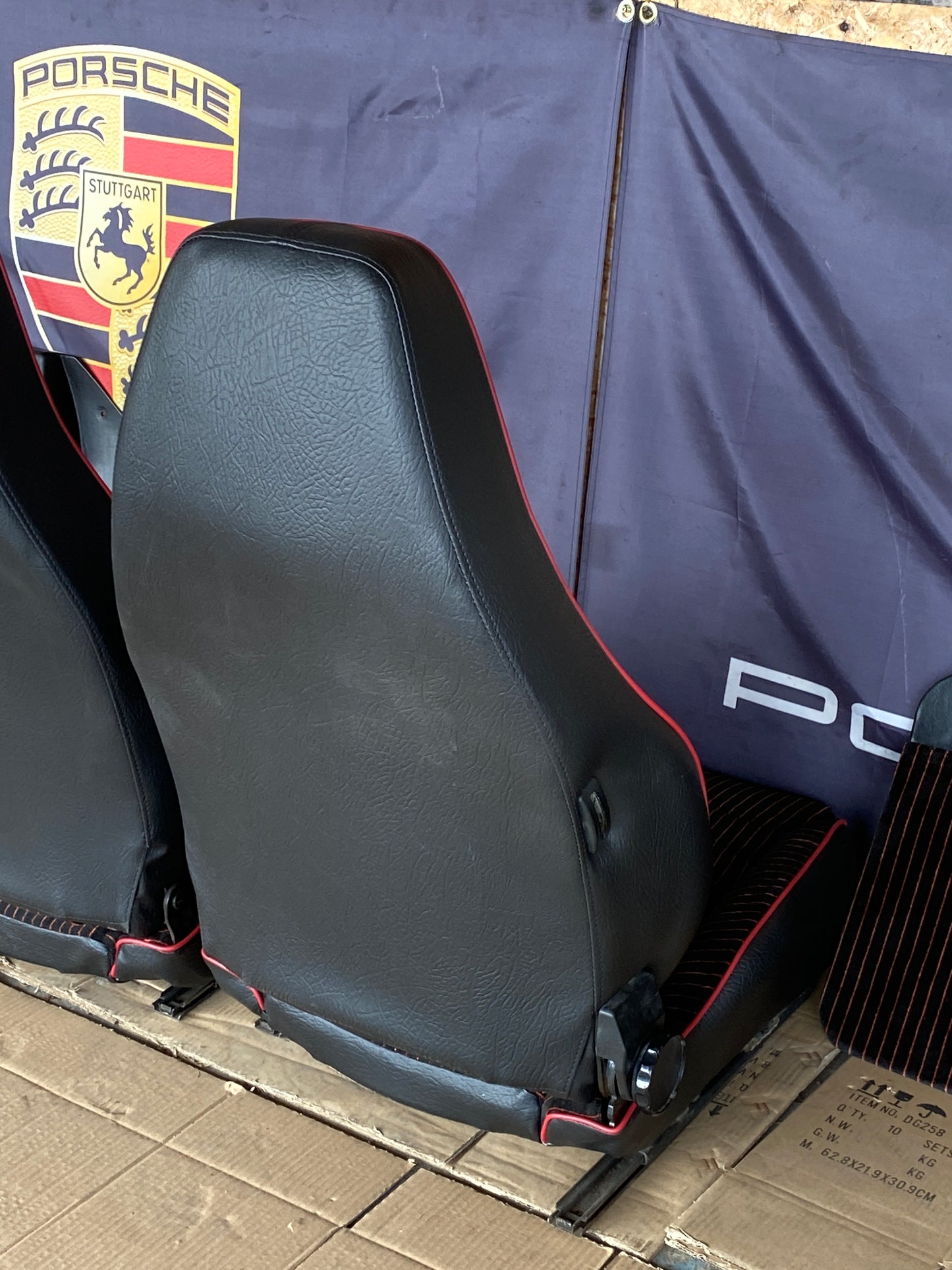 Porsche 924 Carrera GT Seat set with door cards, refurbished