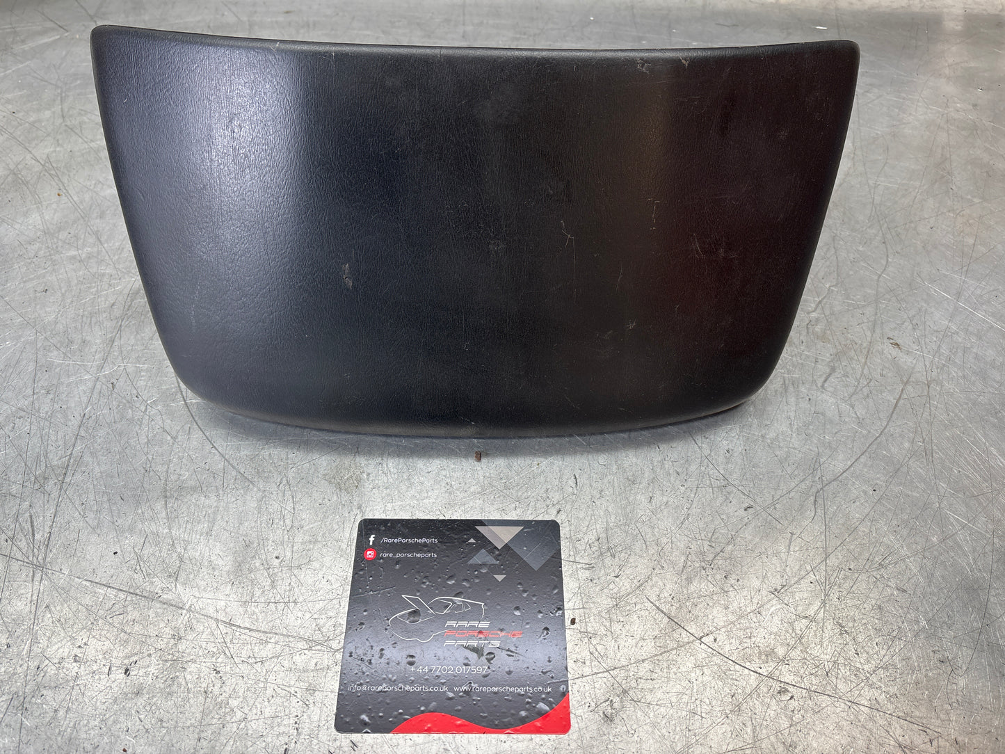Porsche 928 instrument box 92855203103 black , spares or repair