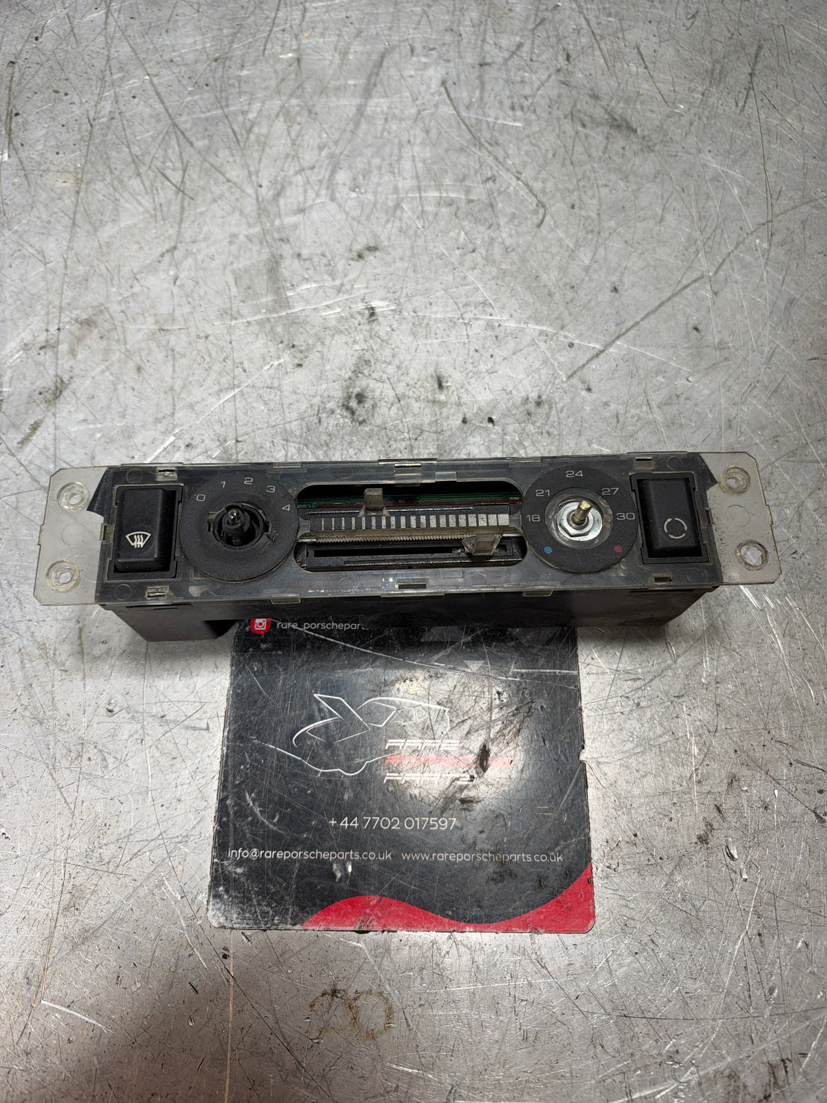 Porsche 944 climate heater control switch unit 85.5-91 years. 94465302103 used
