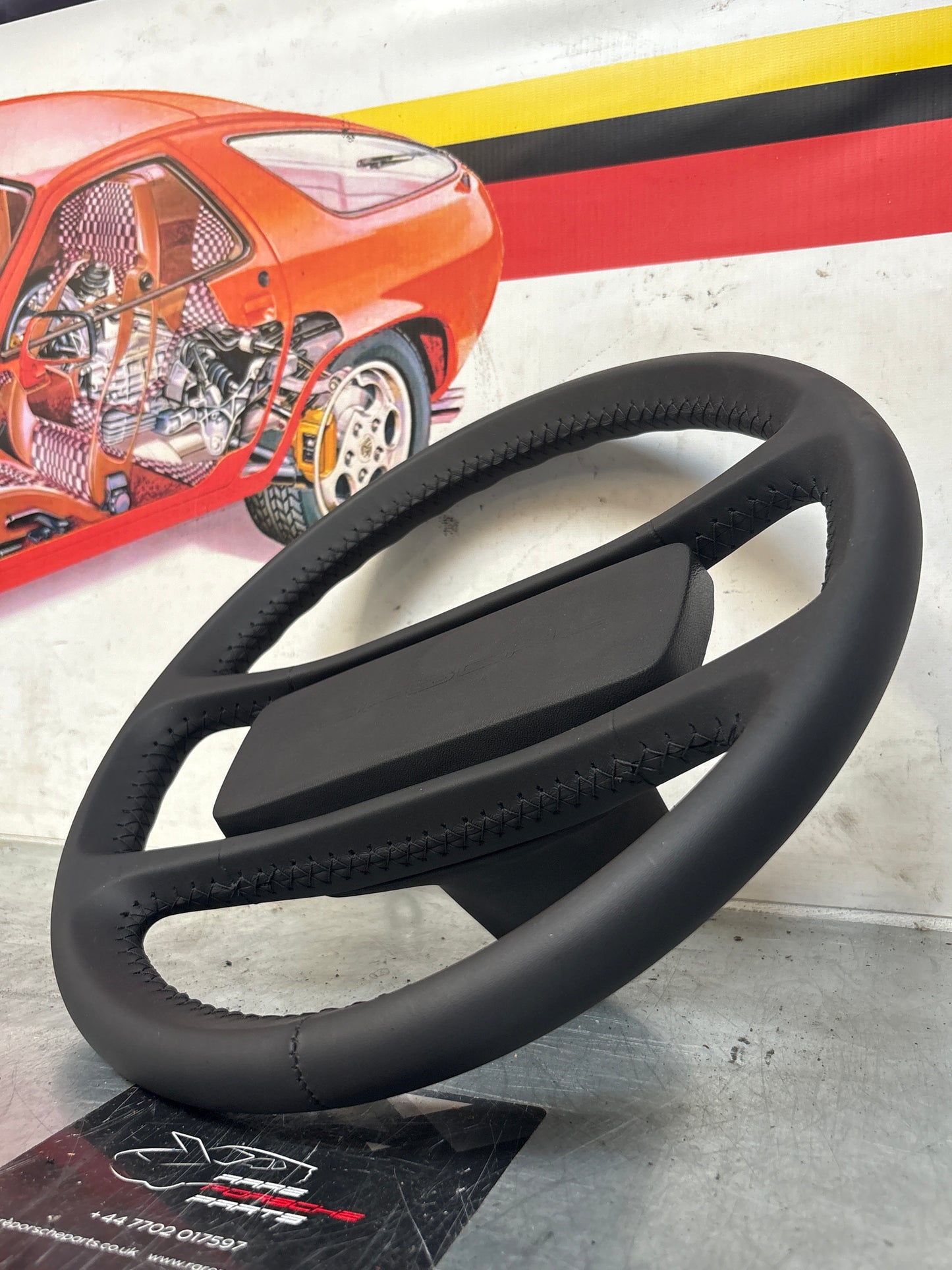 Porsche 944/924 Steering wheel, refurbished 19mm tube 477419091G /H