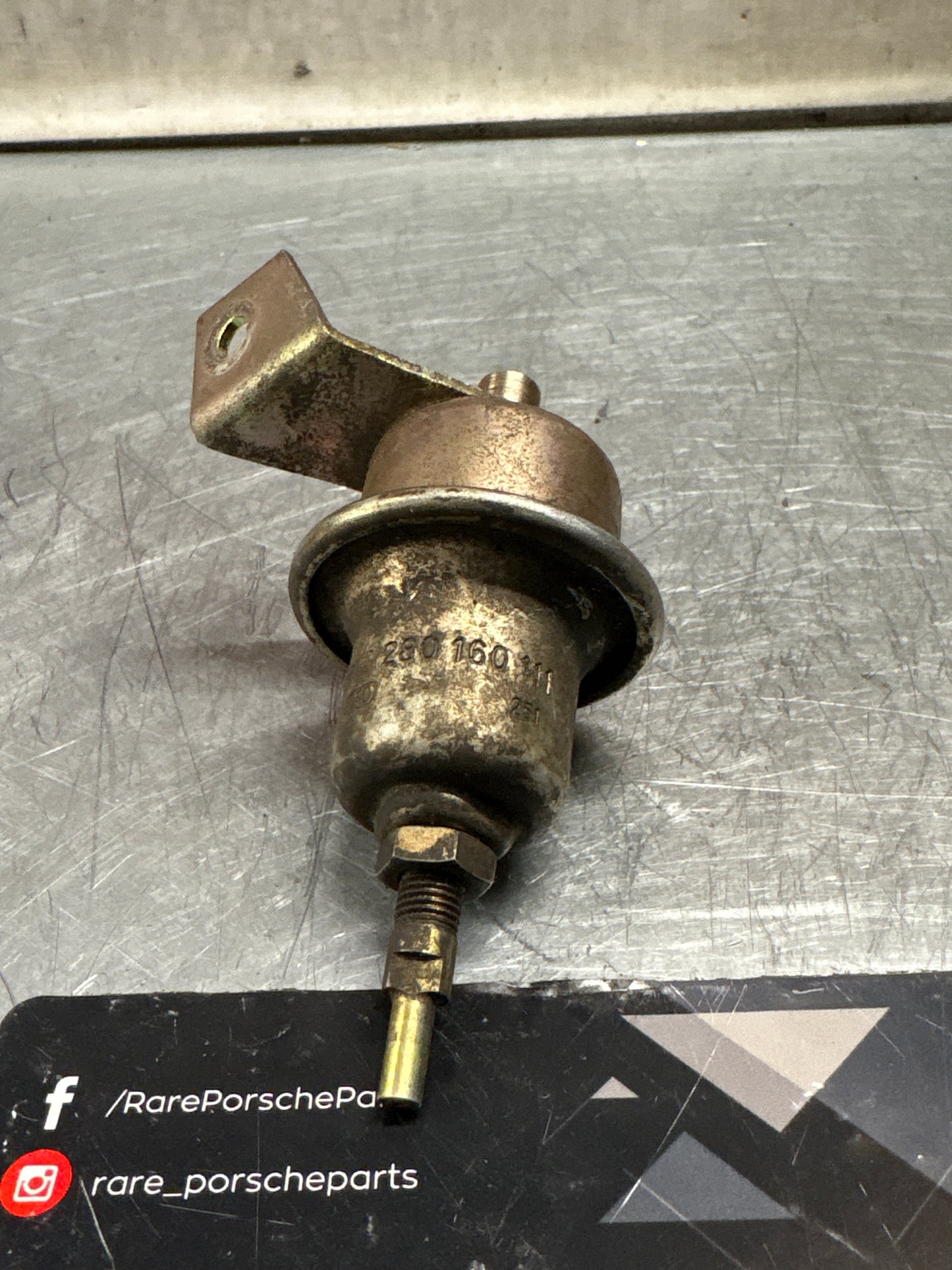 Porsche 911 / 912 Vacuum limit switch valve, used 0280160111