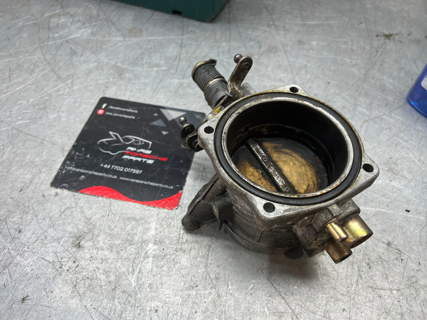 Porsche 928 4.5 Throttle Body Butterfly Valve, 92811009008 used