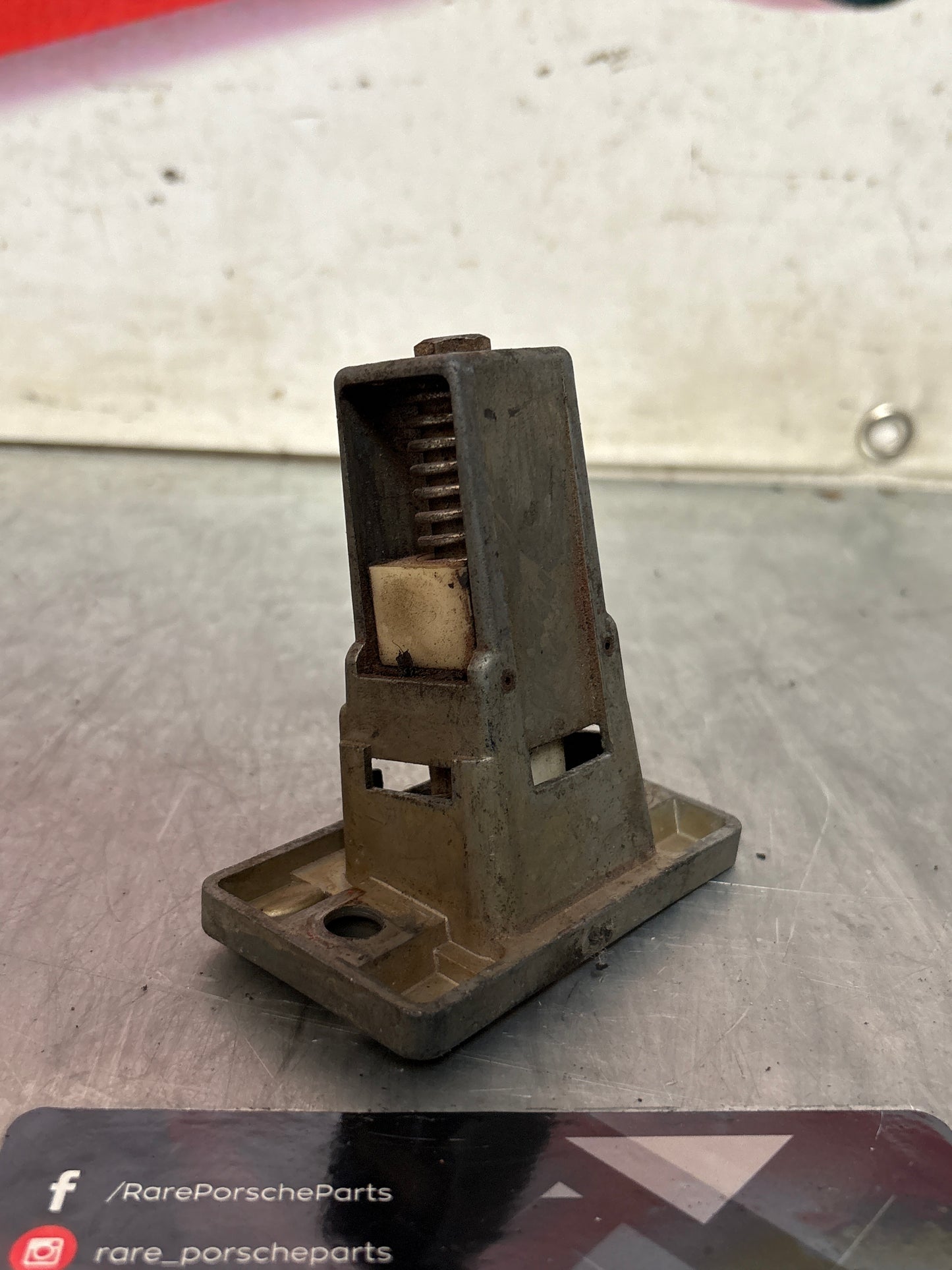 Porsche 928 rear boot lock receiver, 92851205502