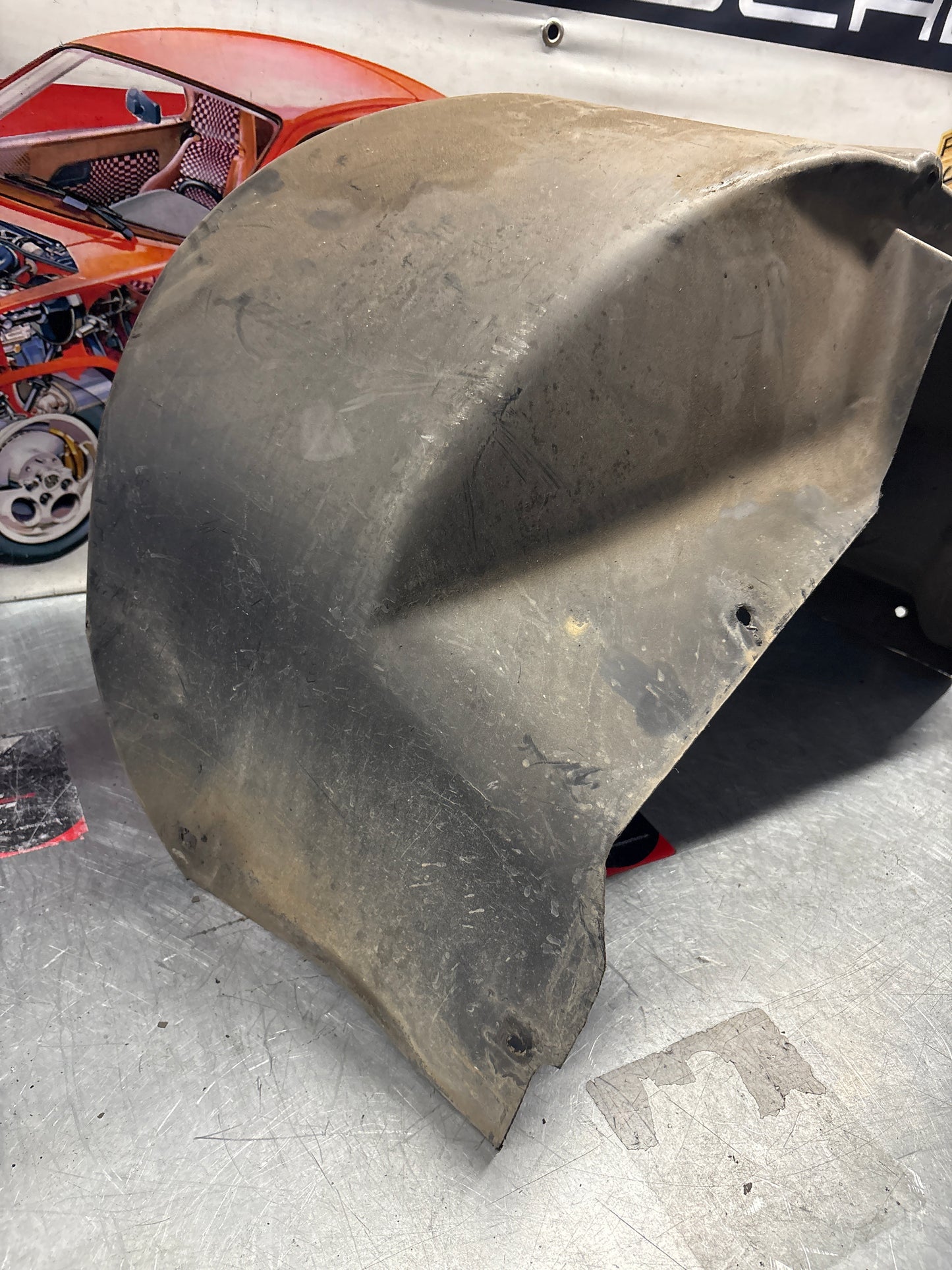 Porsche 928 wheel arch liner Left 92850438105 Used