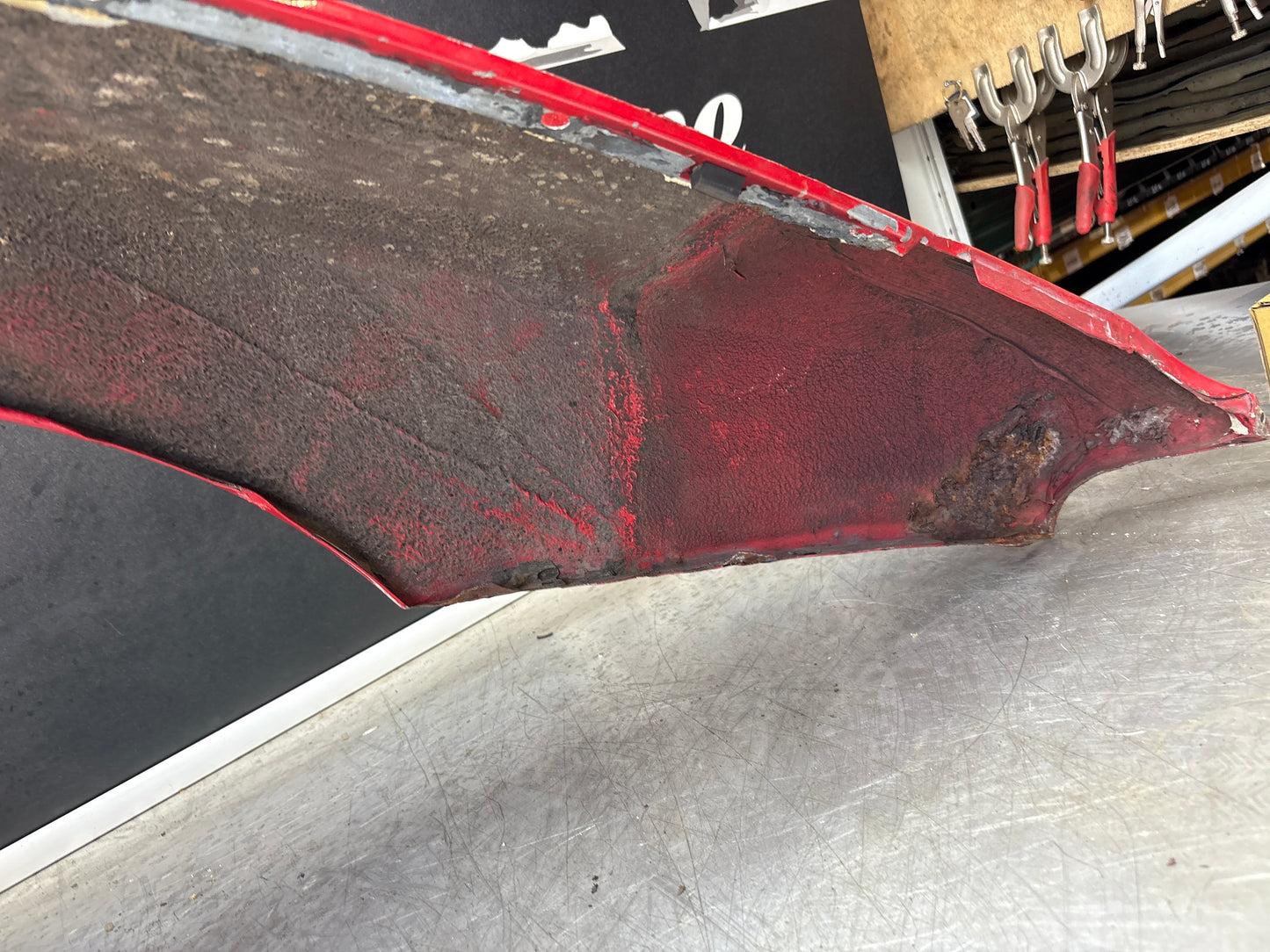 Porsche 944 early left front wing, please see photos, used