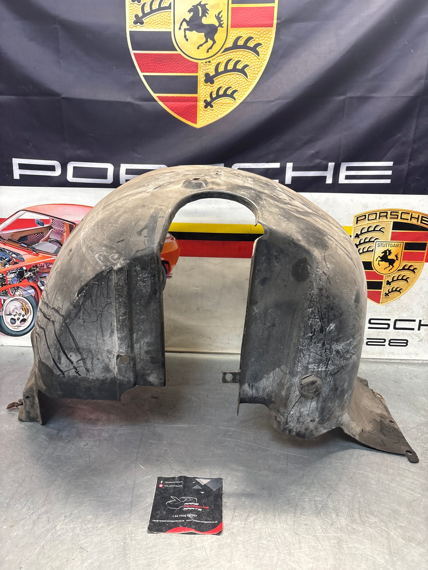 Porsche 944 from 85.5 arch liner Right, 94450438201, used