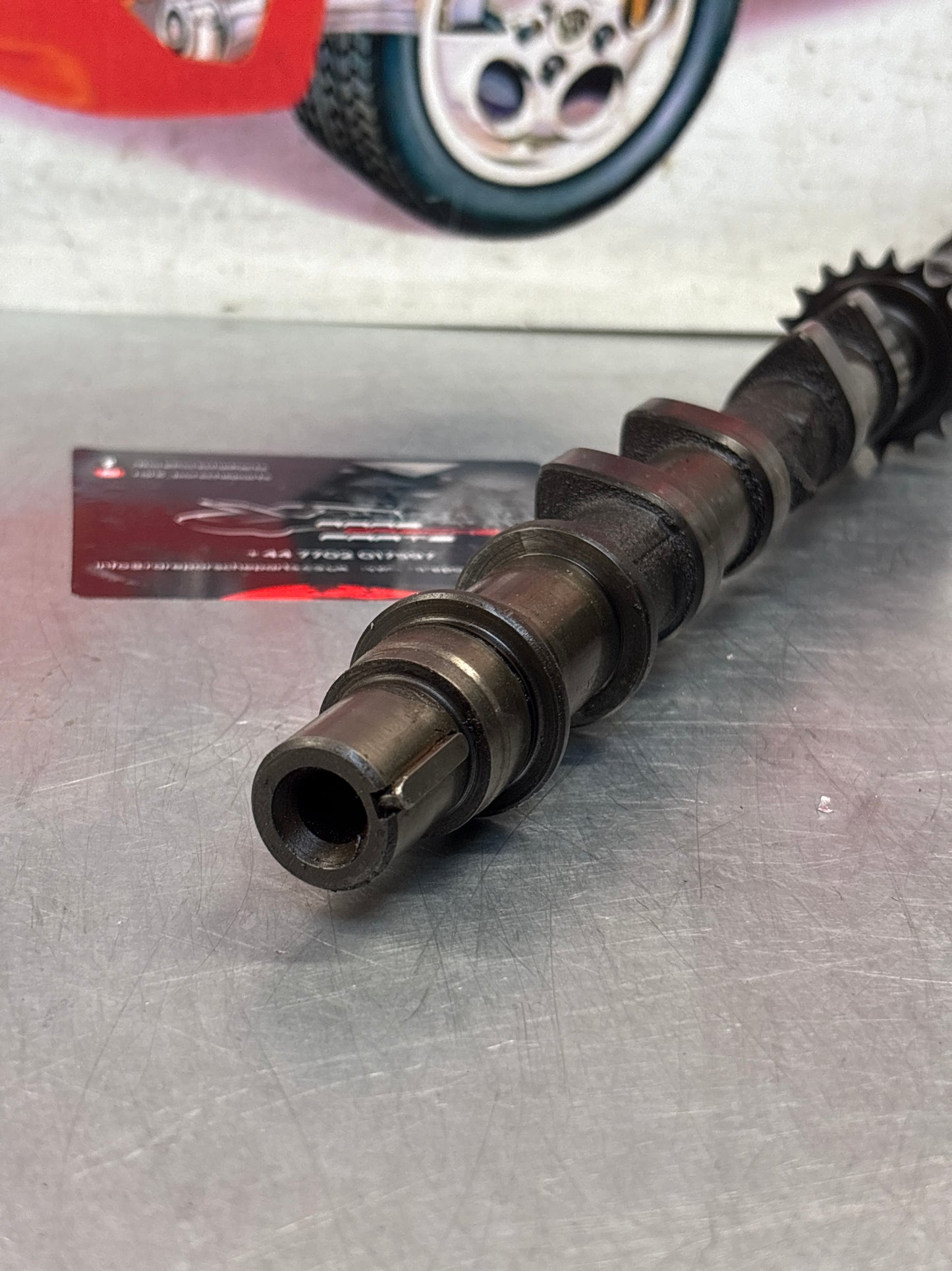 Porsche 928 S3 M28.45/46 engine Camshaft, exhaust side, cylinder 5-8, used 9281052944R / 92810529407