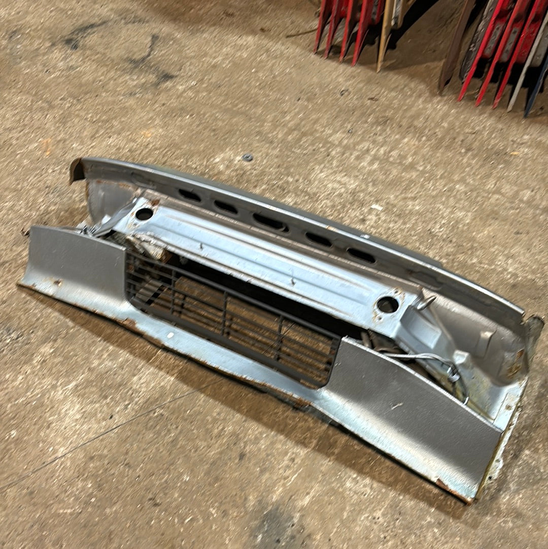 Porsche 924 Front end section cut