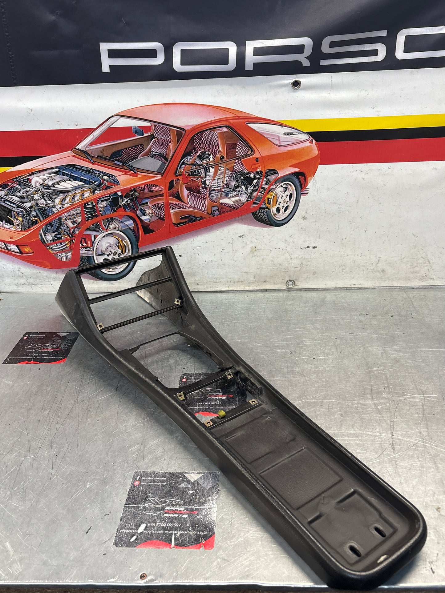 Porsche 944 centre console black 94455205101 used