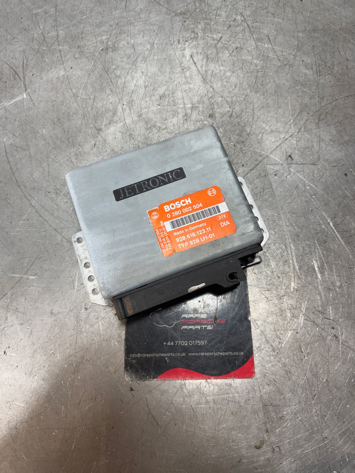 Porsche 928 Bosch ECU 92861812311 / 0280002504- Used