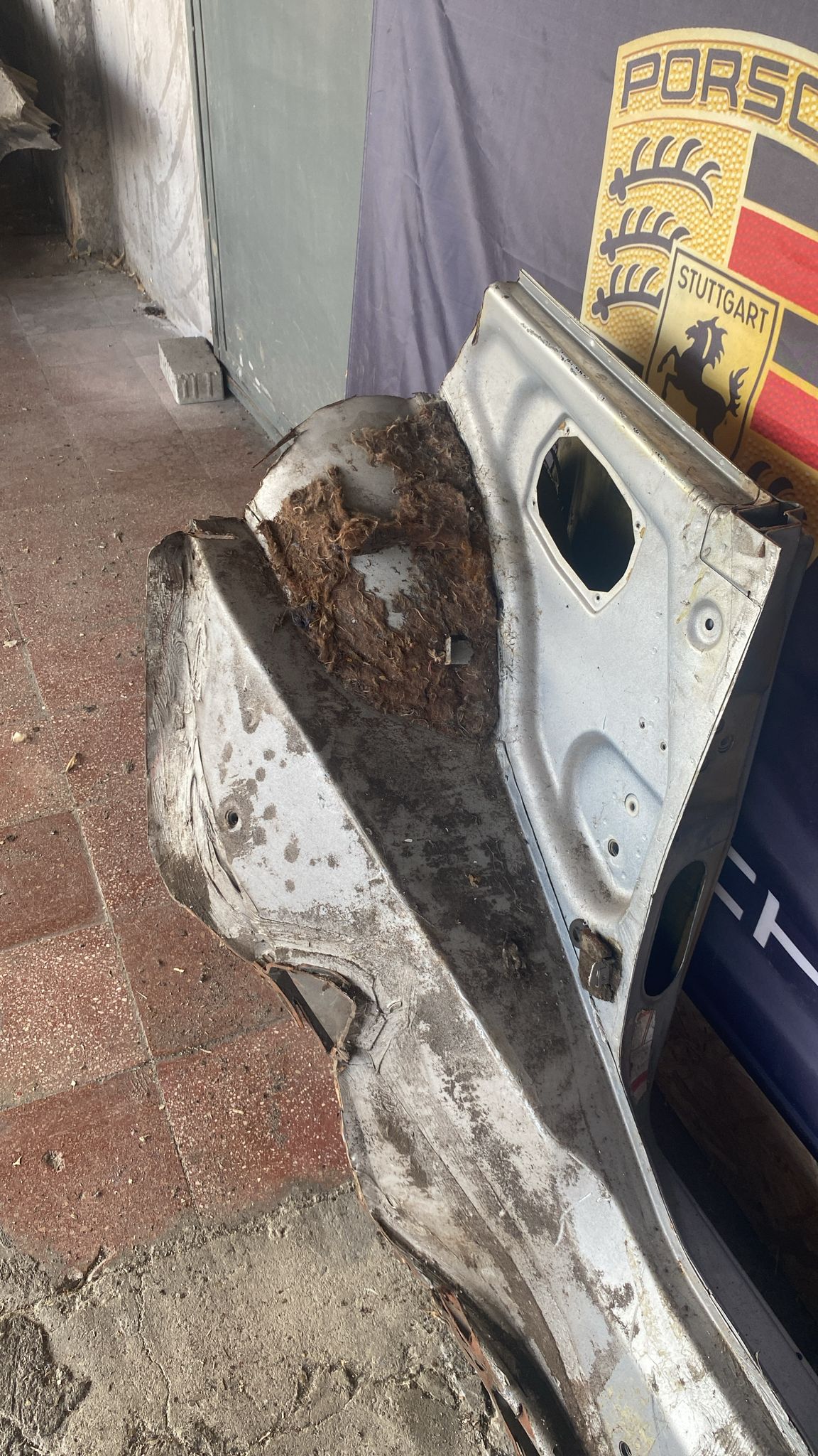 Porsche 944 left sill section with A pillar 94450361102