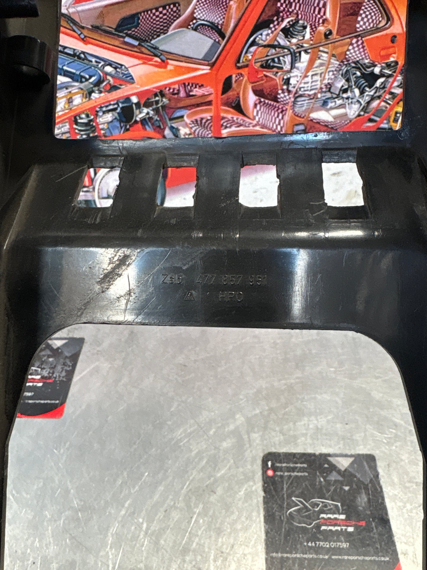 Porsche 924 centre console black, with one switch hole 477857951 used, without carpet