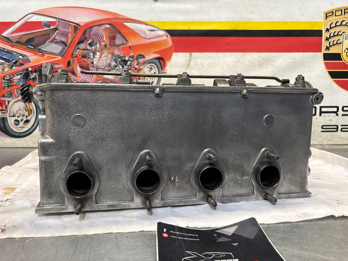 Porsche 924 Turbo reconditioned cylinder head with camshaft 9311043013R