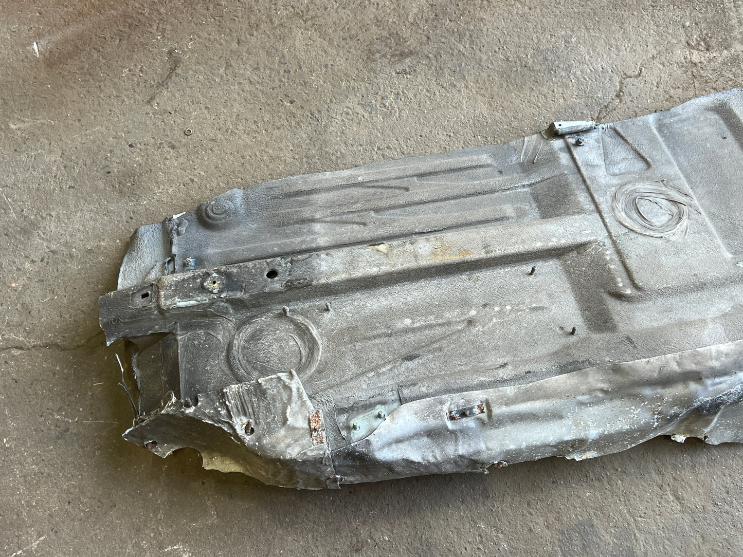 Porsche 944 S2 floor pan right side 94450150100 spares or repair