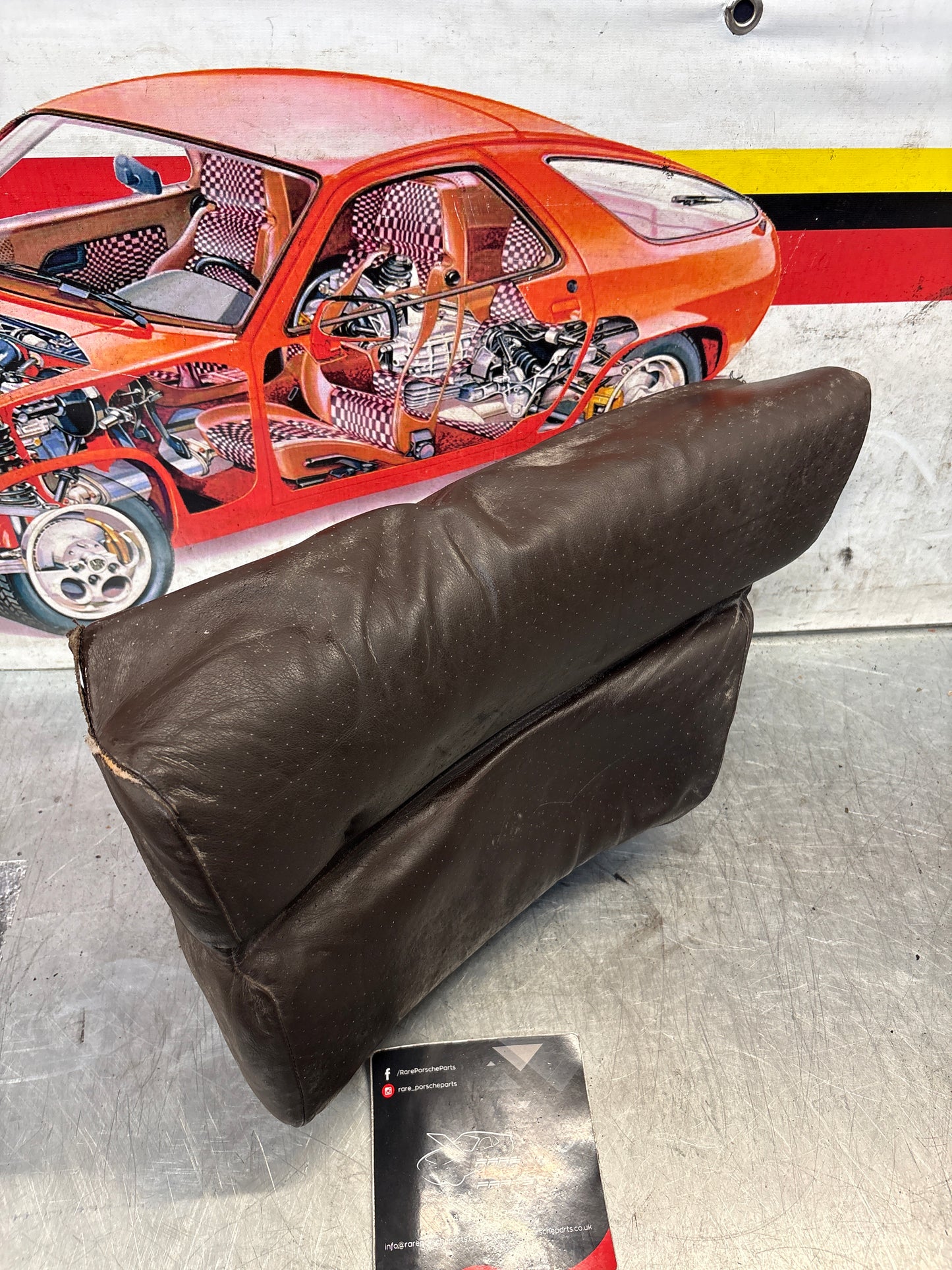 Porsche 928 rear right seat cushion, brown, leather, used 92852206051