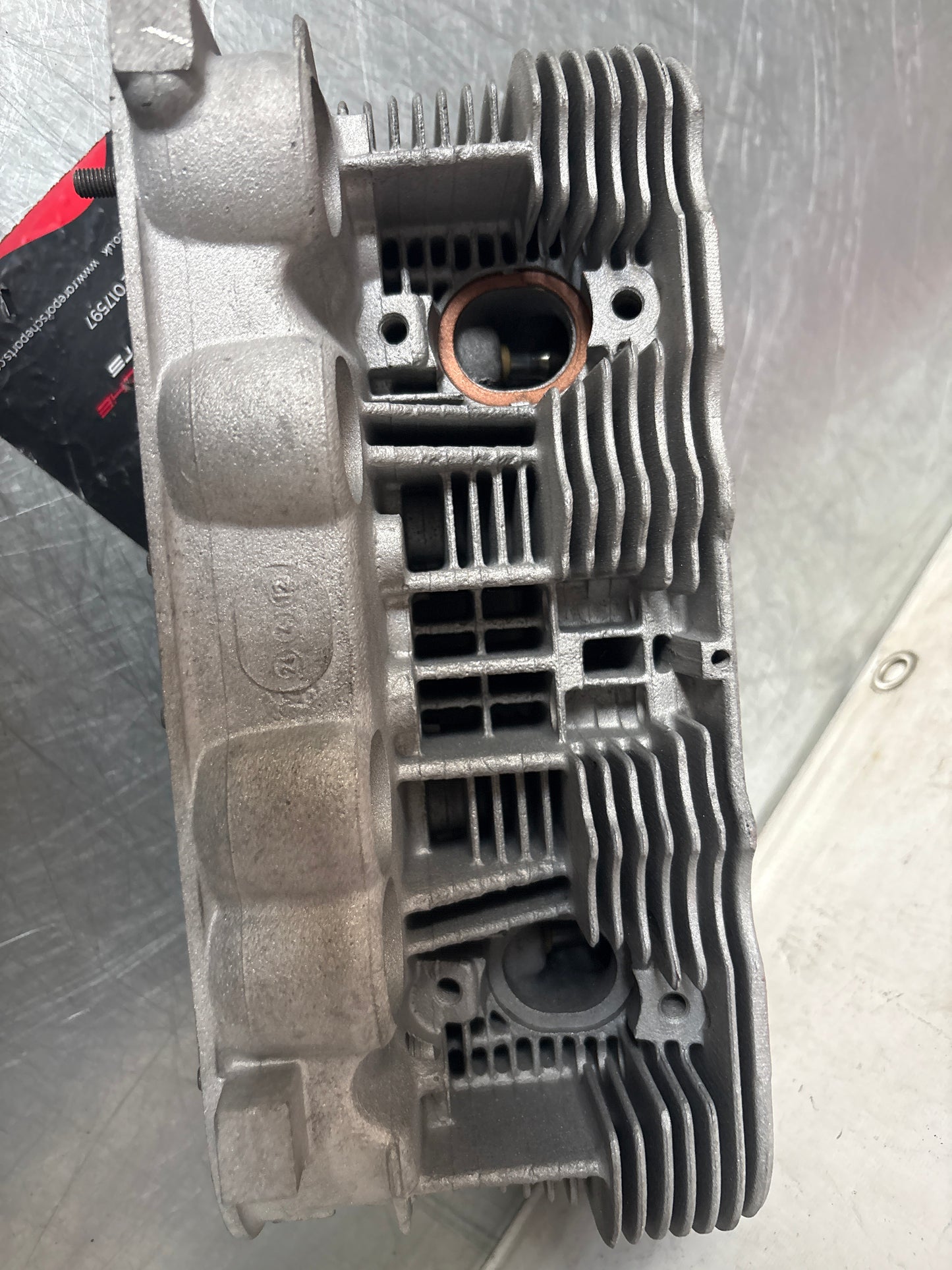 Porsche 914 1.7 Cylinder head, refurbished 021101371B