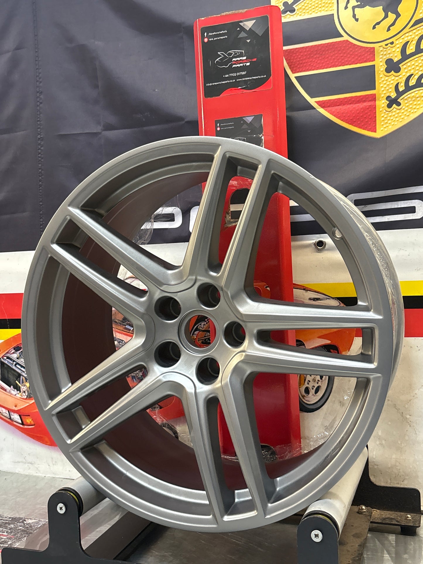 Porsche Macan II 20 inch wheel, refurbished 95B601025DJ 9Jx20H2 ET26