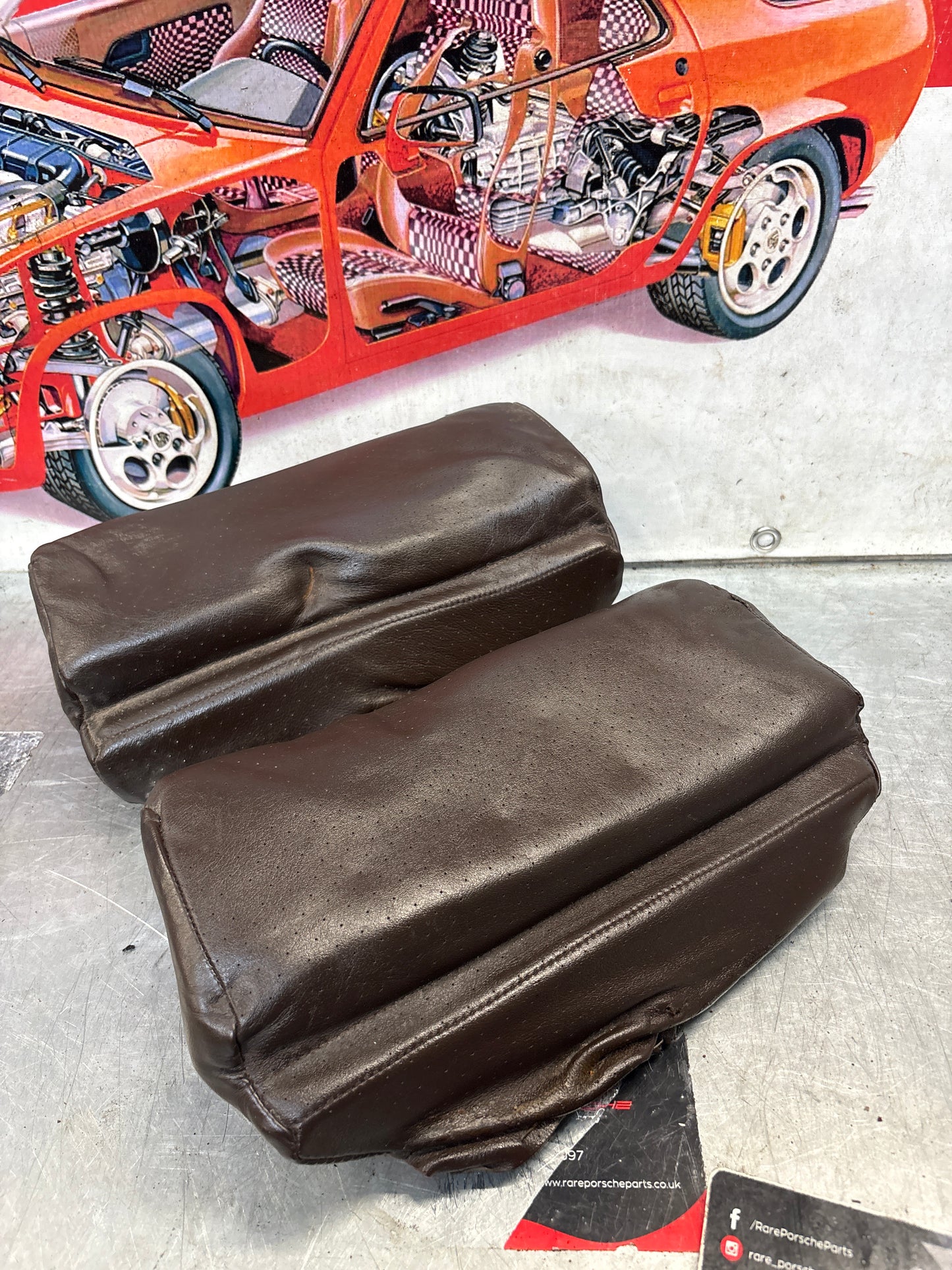 Porsche 928 rear left seat upper and middle cushion, leather, brown, used 92852204550 / 92852208751