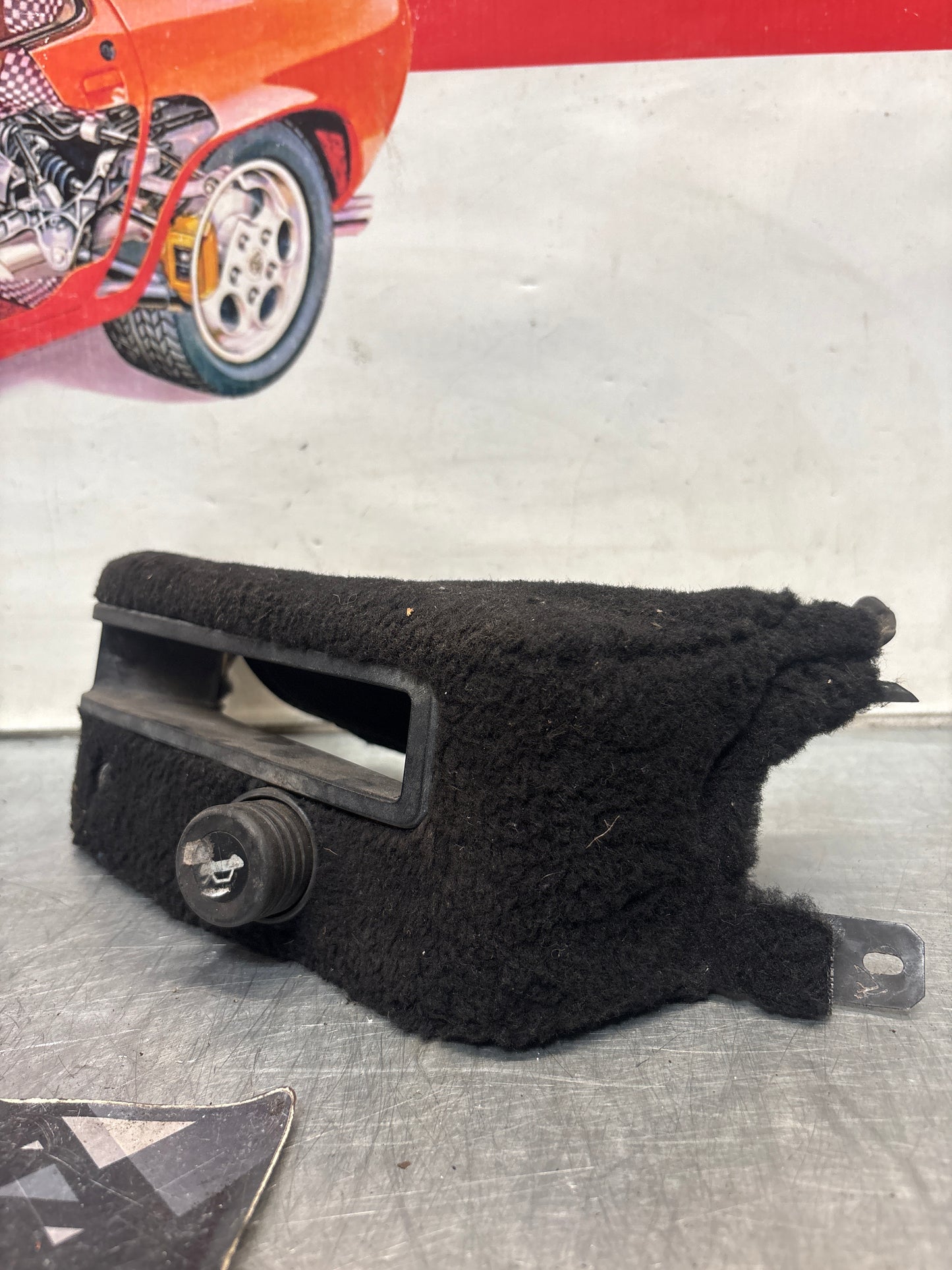 Porsche 928 handbrake sorround carpet, black, used