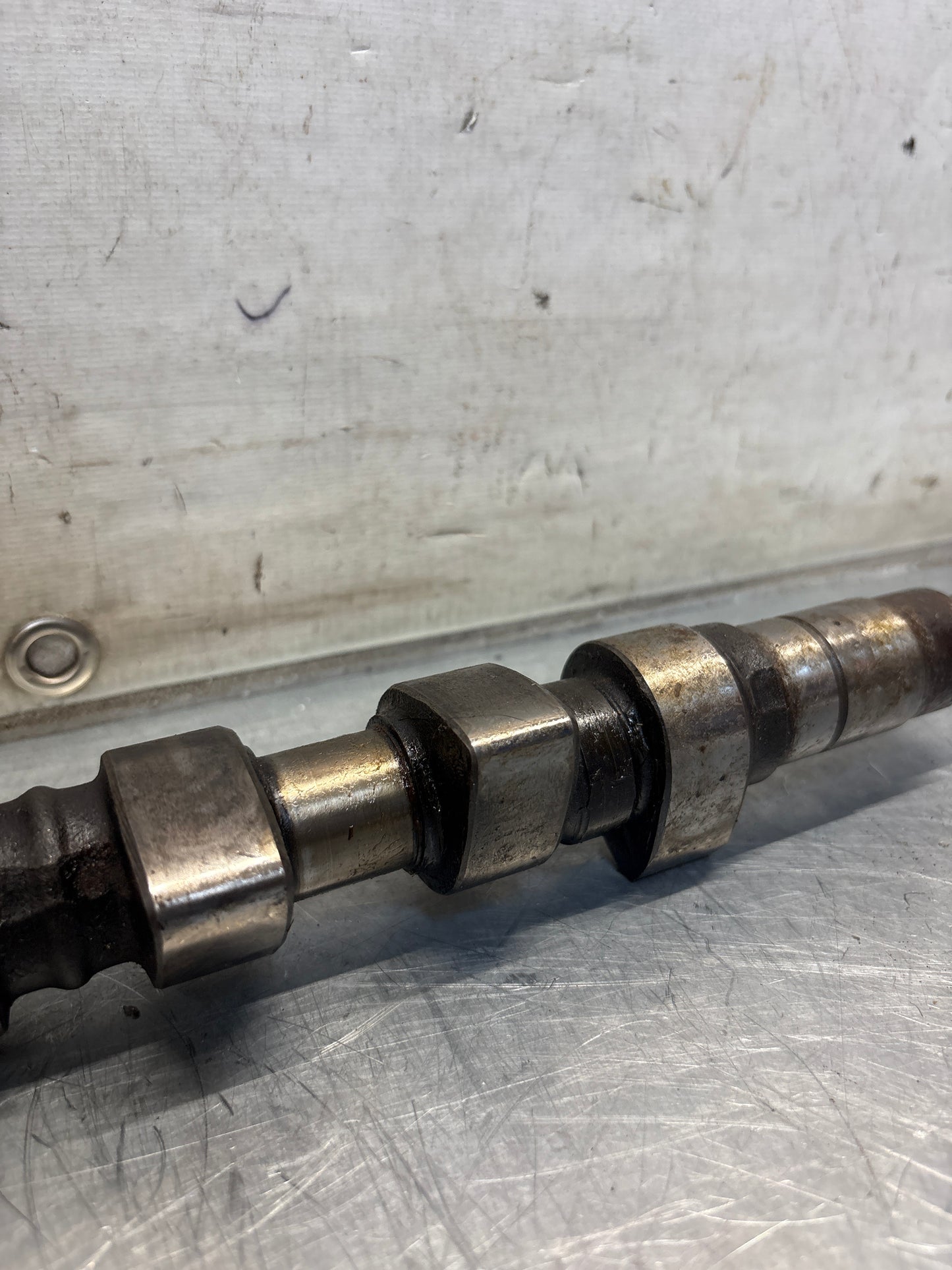 Porsche 924 / 924 Turbo camshaft 046109021 used