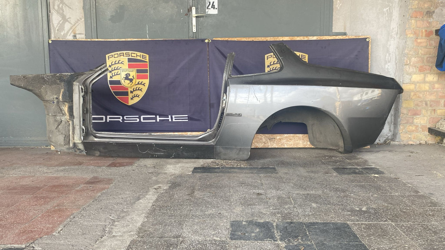 Porsche 944 left side cut, rear fender with sill 94450390303, 94450361102