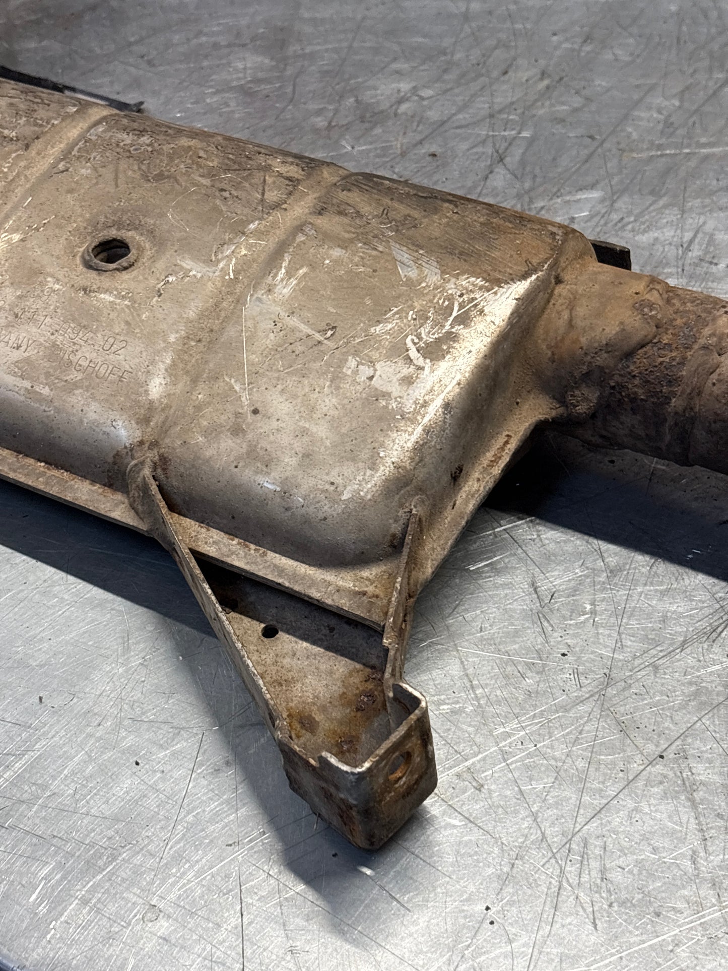 Porsche 928 S4 right middle silencer, used 92811109403