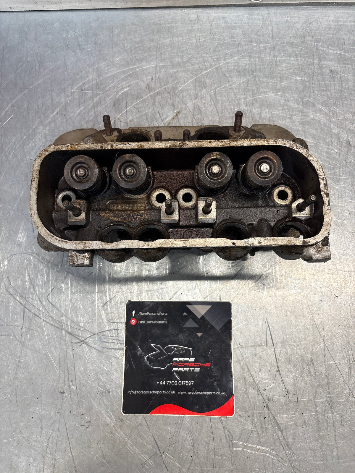 Porsche 914, cylinder head, used 022101372