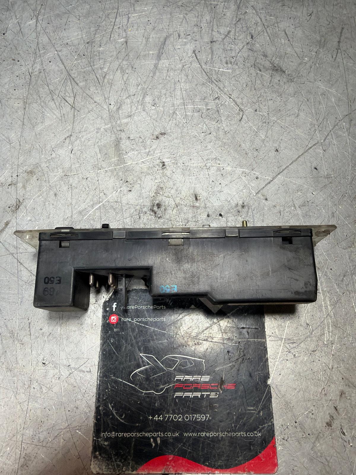 Porsche 944 climate heater control switch unit 85.5-91 years. 94465302103 used