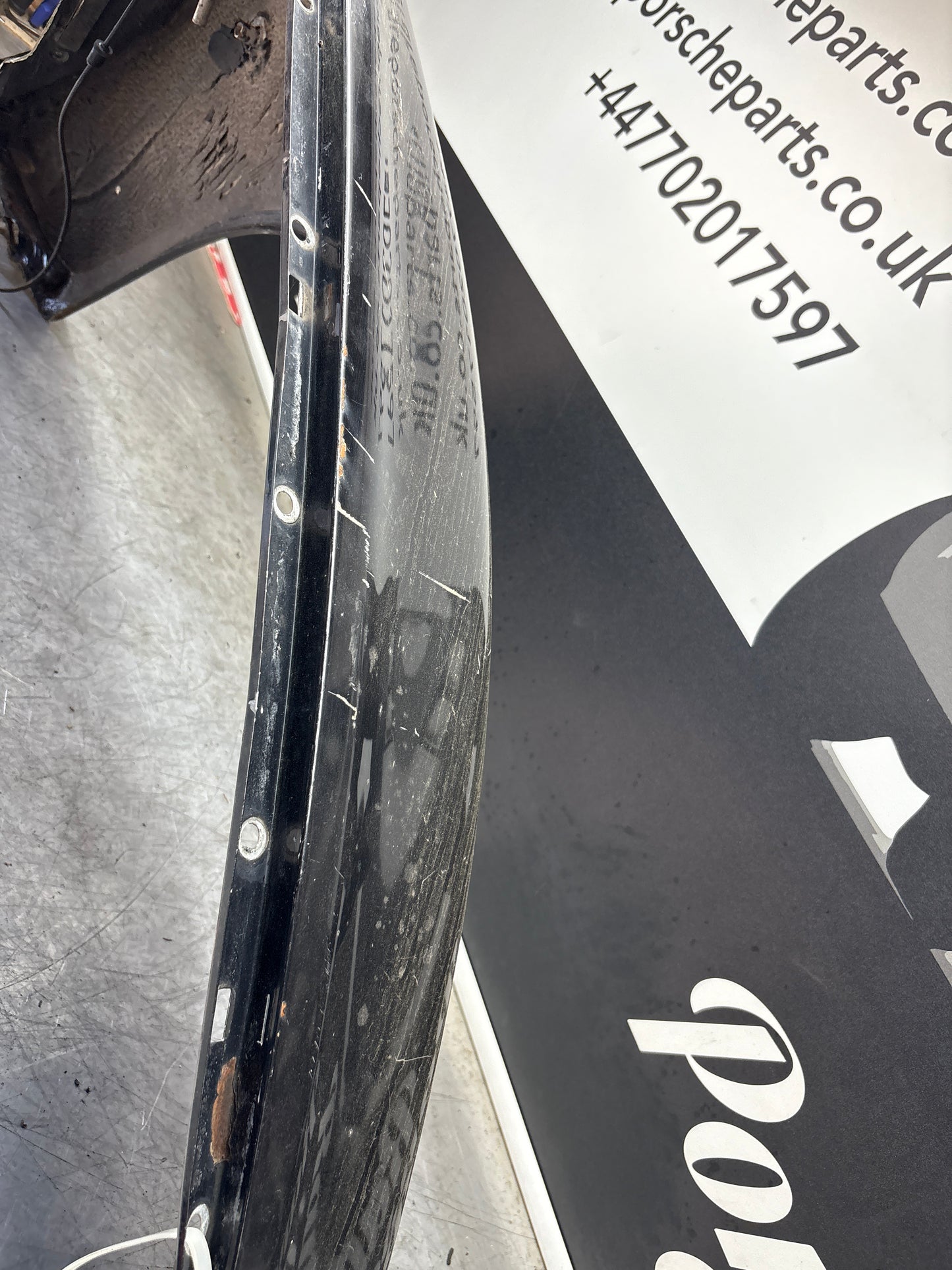 Porsche 944 early left front wing, please see photos, used