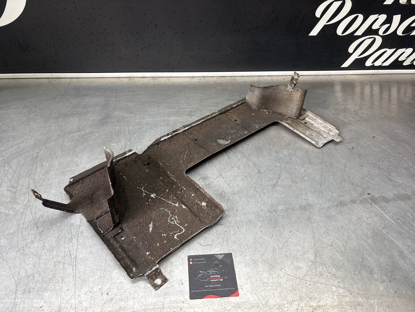 Porsche 944 S2, Turbo 968 undertray, protective plate 95150406900 used