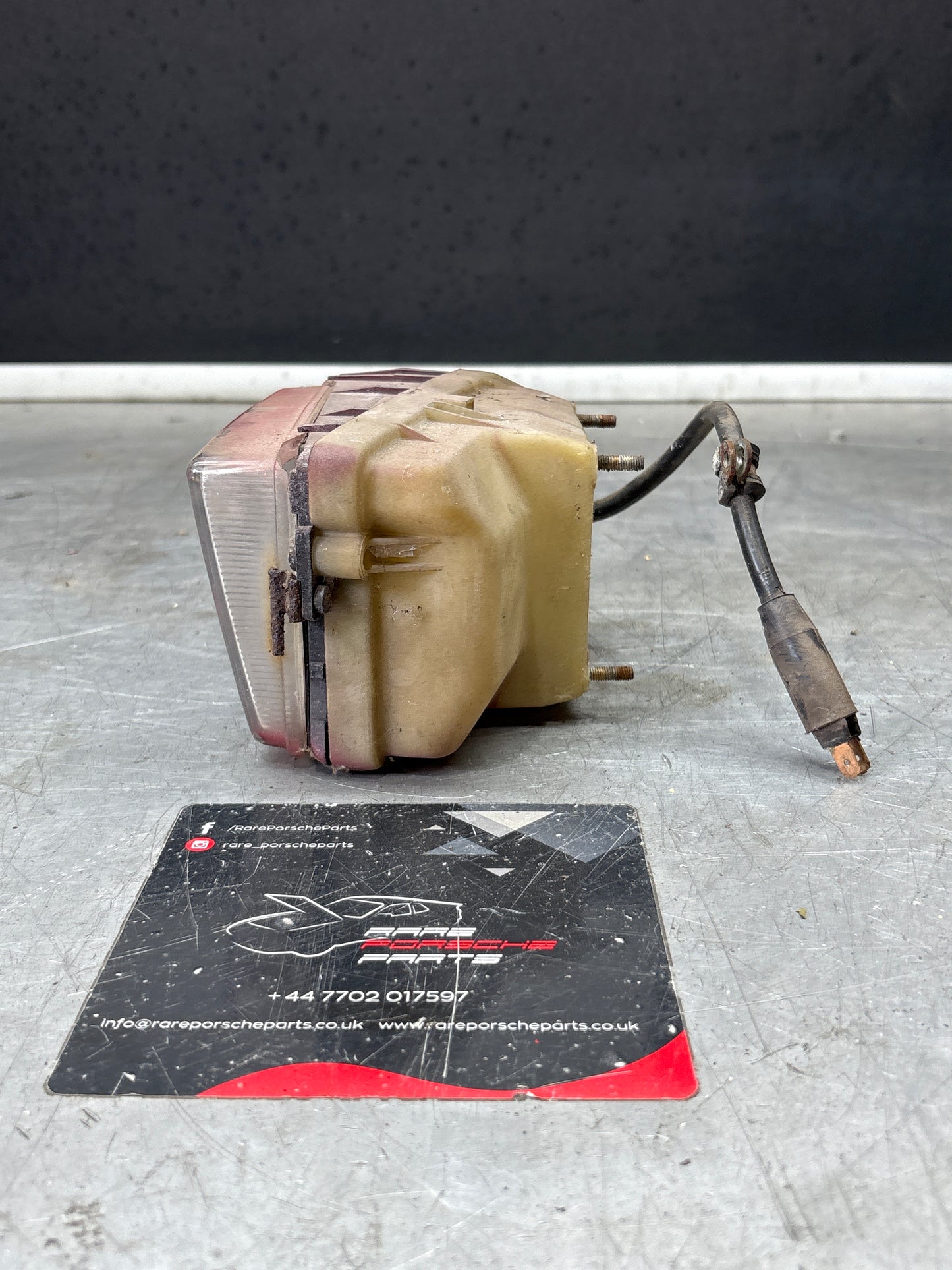 Porsche 928 Bosch headlight high beam, left 0306403001 / 92863141401