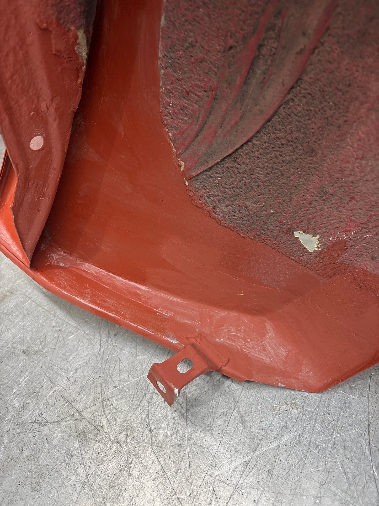 Porsche 944 early left front wing, used 93150302103 no rust, with aerial hole
