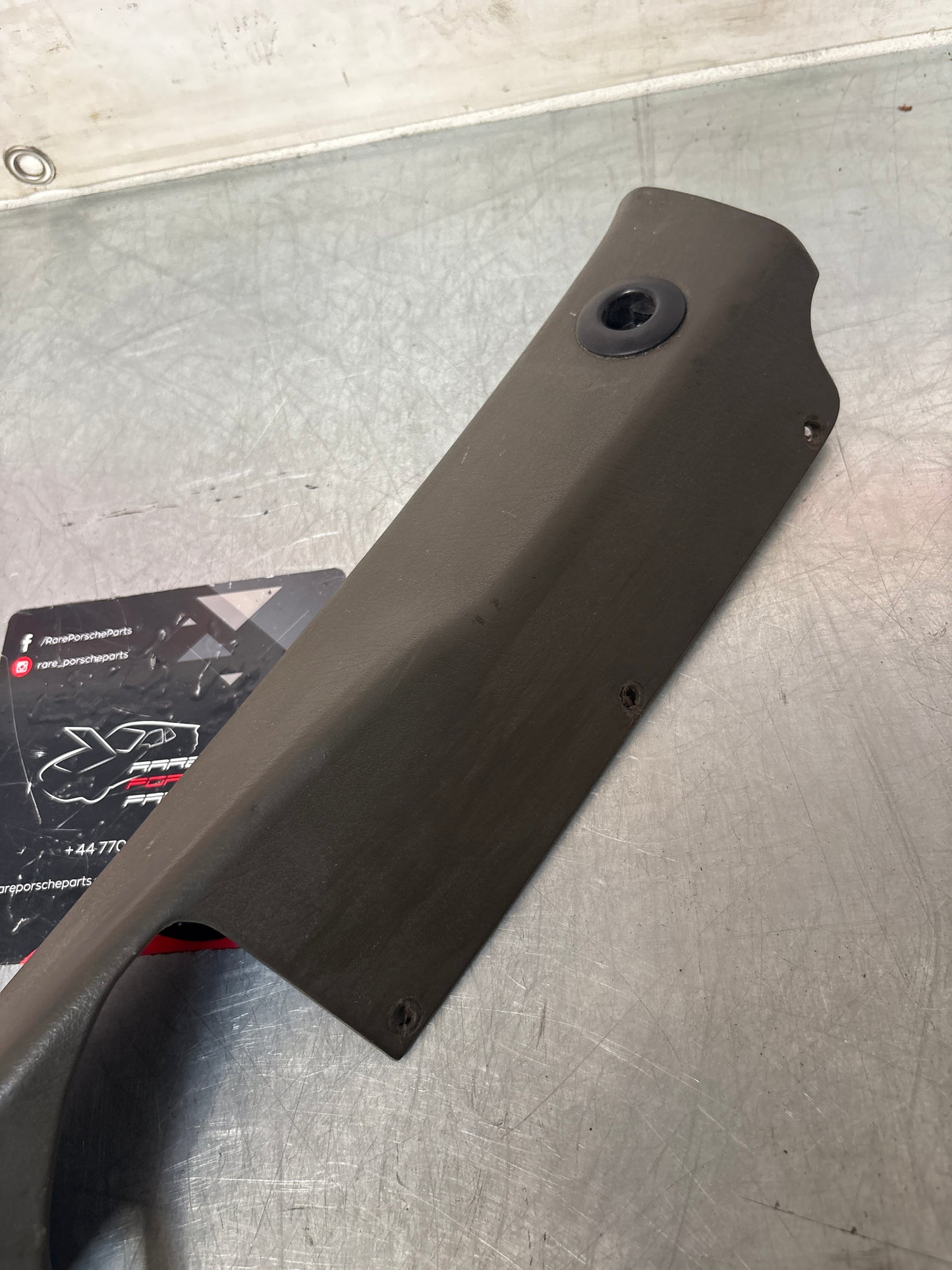Porsche 928 tailgate interior trim, used, Grey 92855504705