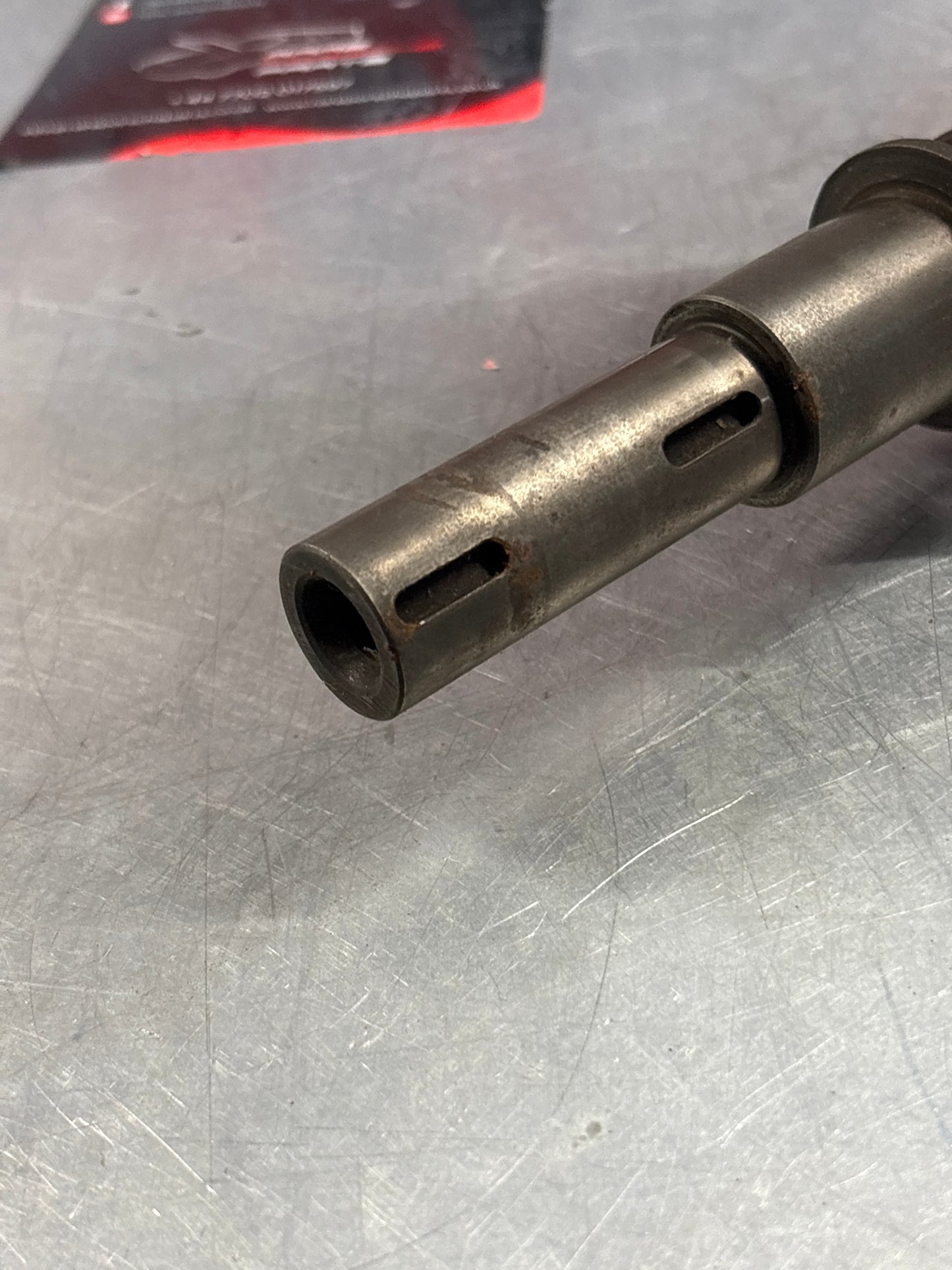 Porsche 928 cam shaft, used 9281052040R