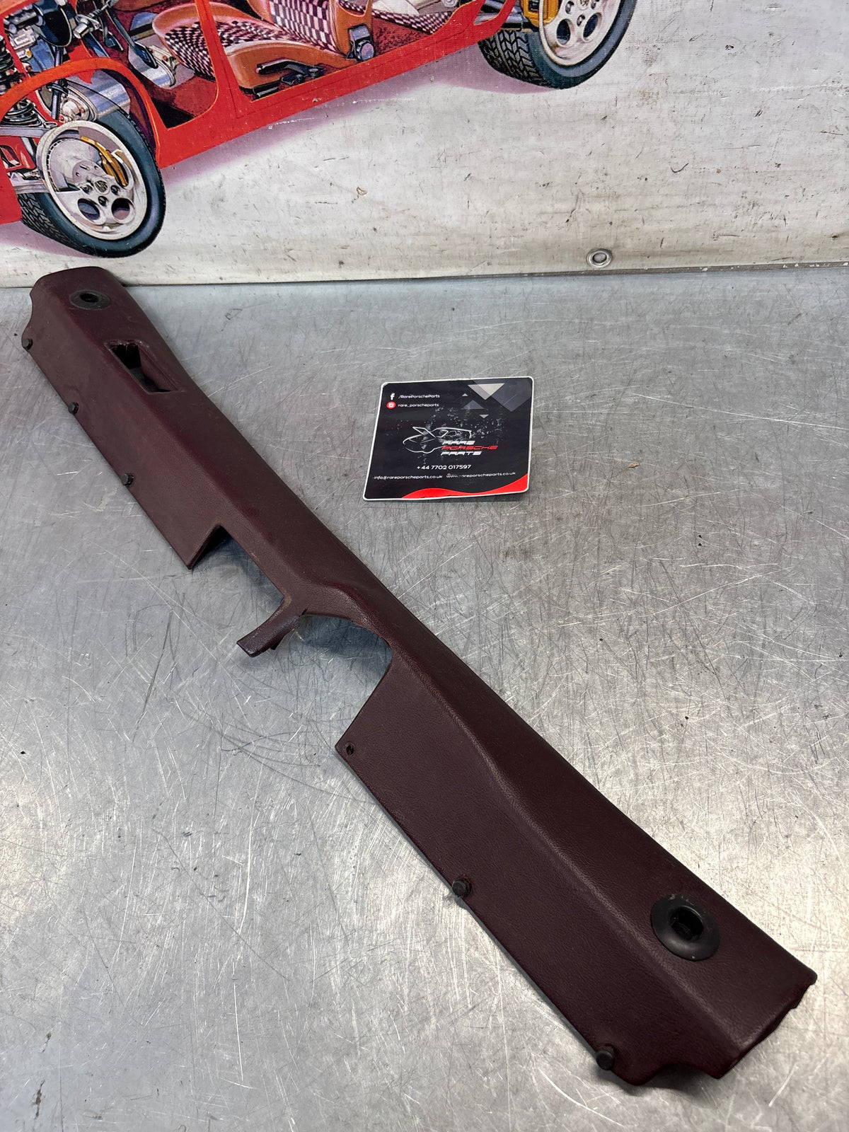 Porsche 928 tailgate interior trim, used, burgundy 92855504705