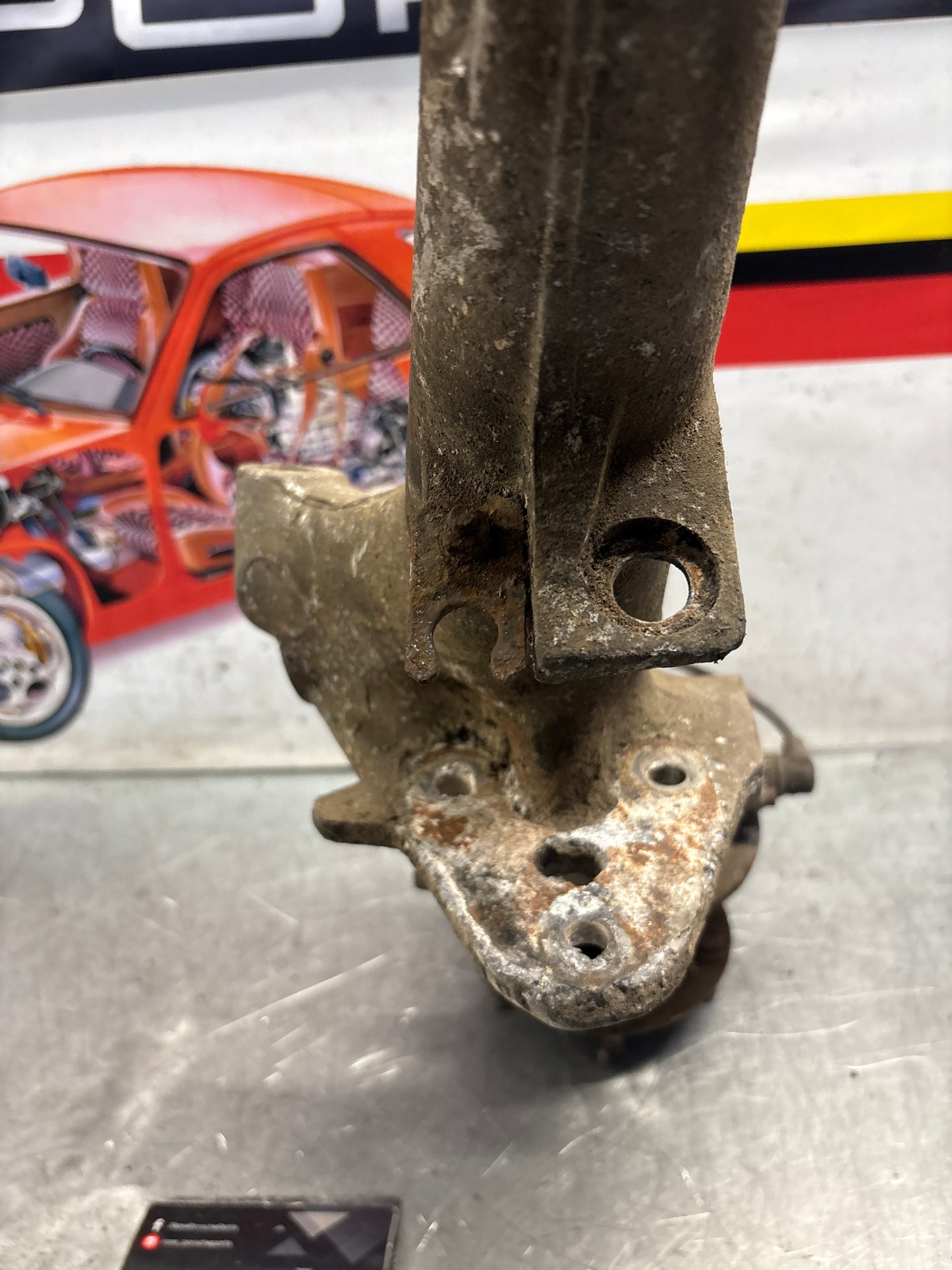 Porsche 944 alloy rear left trailing arm, used 95133151305 / 9513315134R used, with hubs