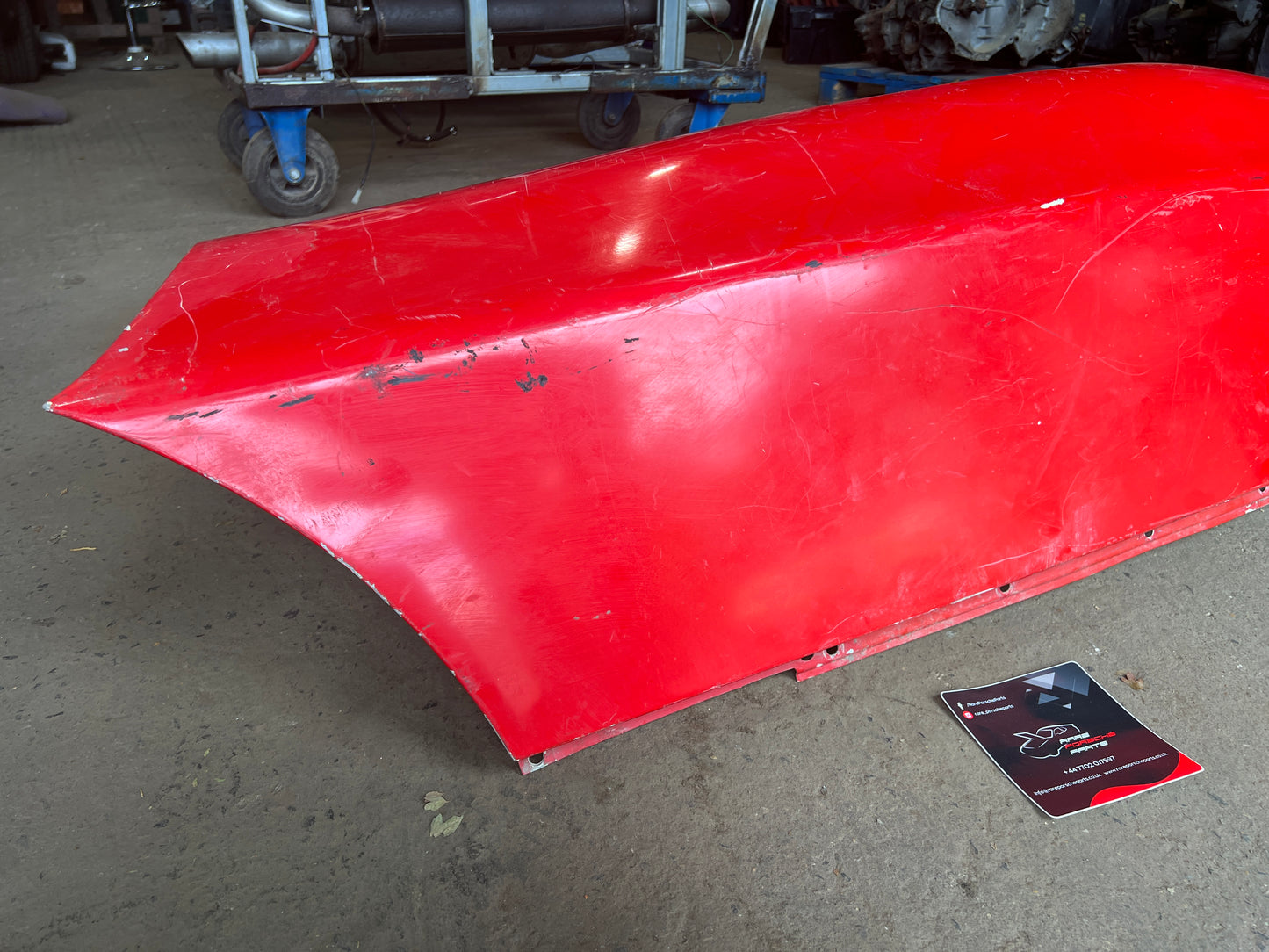 Porsche 928 -87 front left wing, 92850301103 used