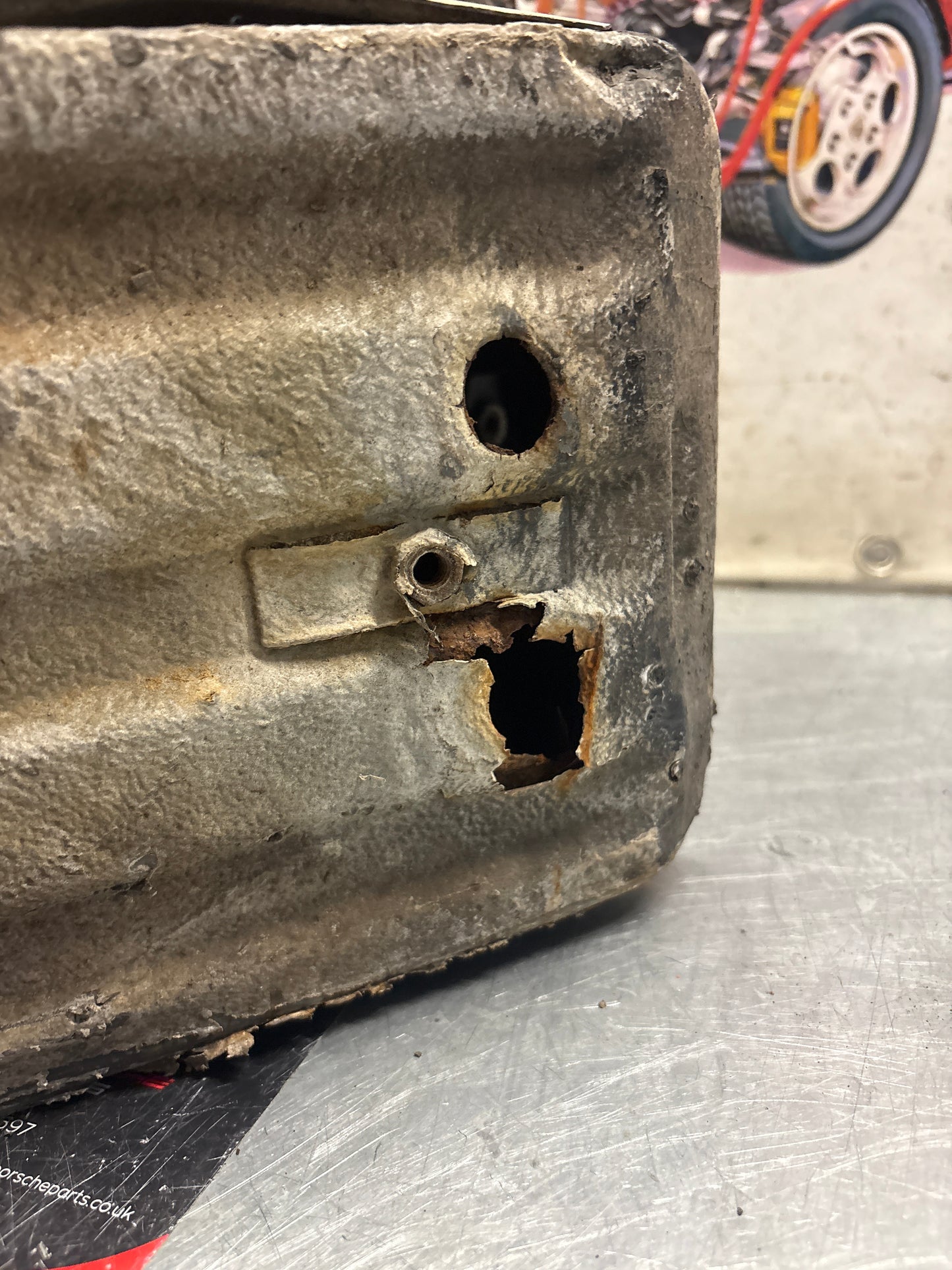 Porsche 928 Battery tray cut, 92850180502 used