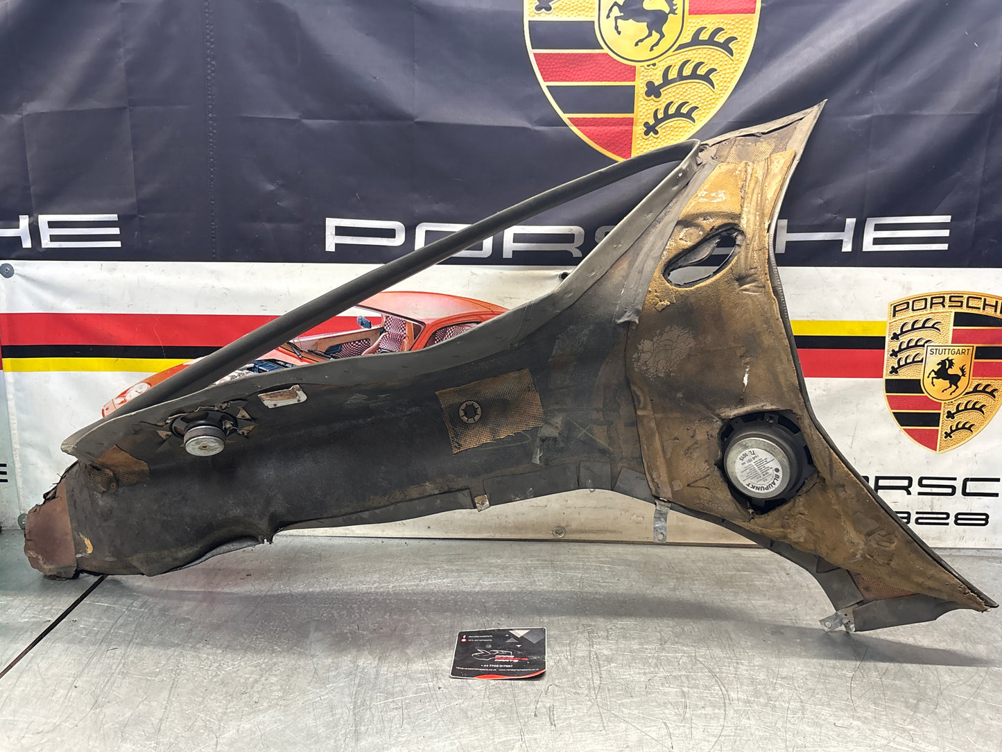 Porsche 928 right side lower side trim panel, grey used 92855502257
