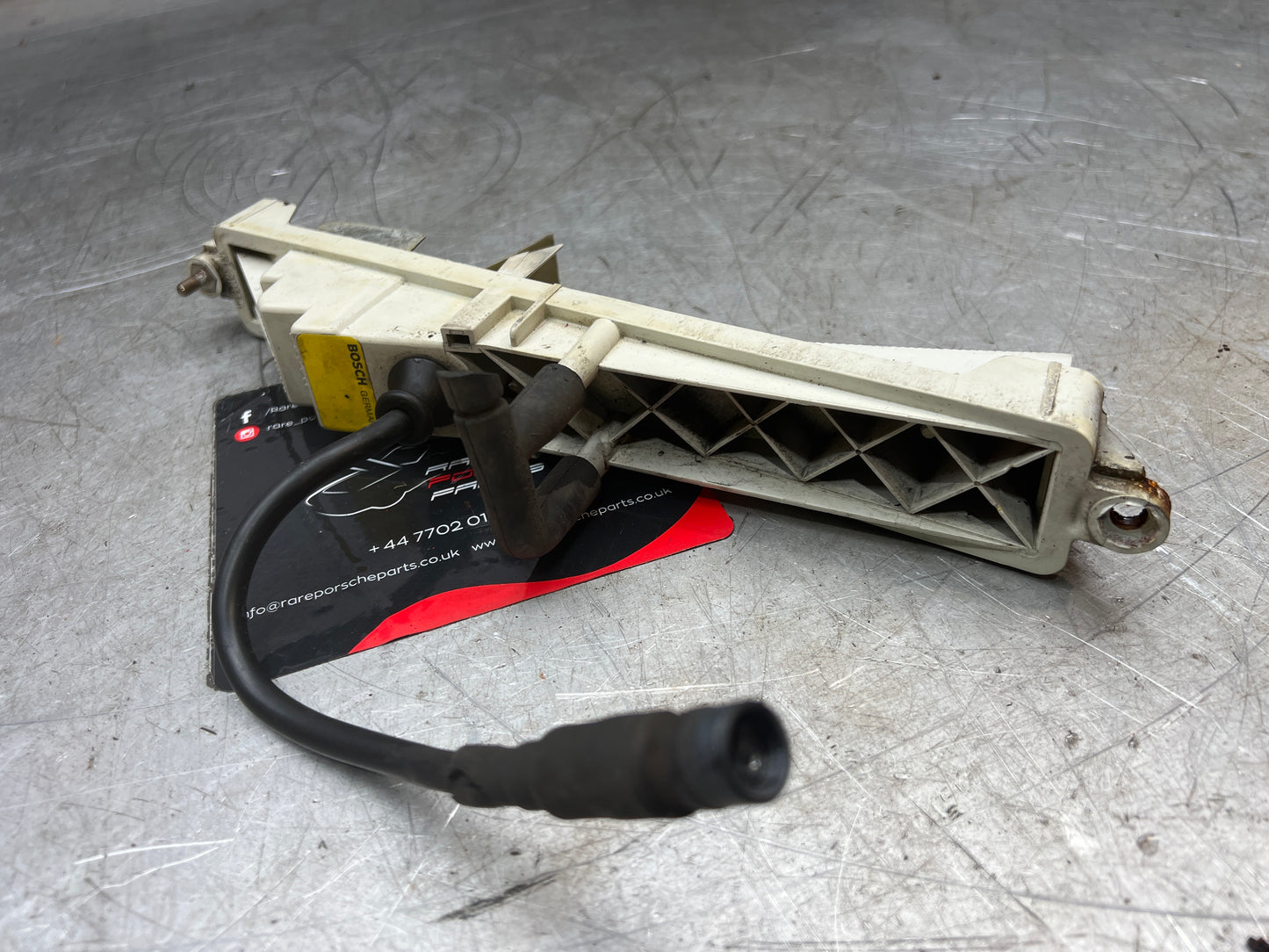 Porsche 944 S2 Turbo front indicator body housing unit. 95163141100 used