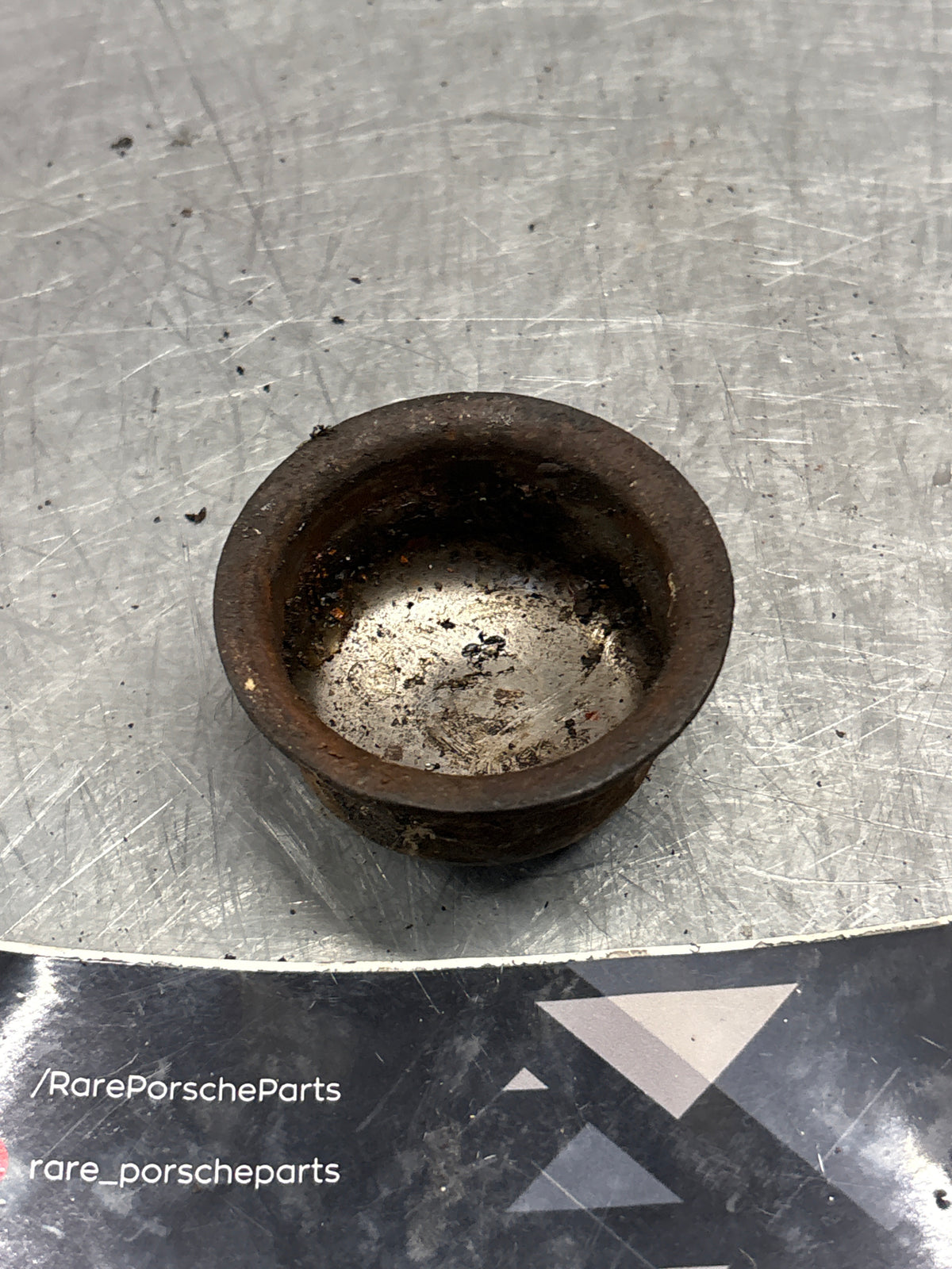 Porsche 914 wheel hub cap, used 91434168400