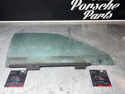 Porsche 944 Right side door glass, used 94454202401